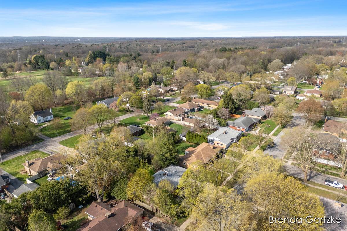 1880 Lynne Lane NW Grand Rapids MI 49504