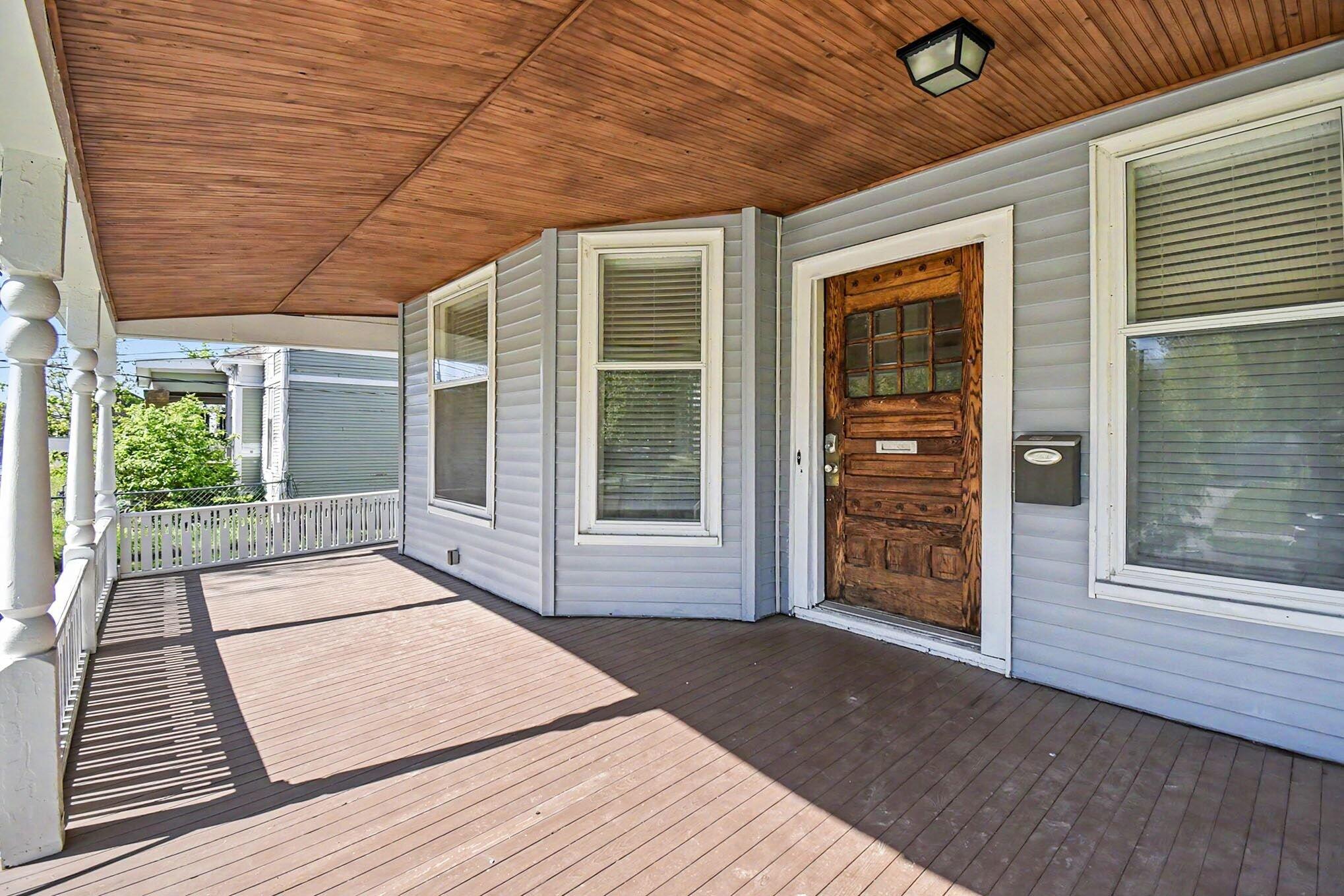 327 Henry Avenue SE Grand Rapids MI 49503