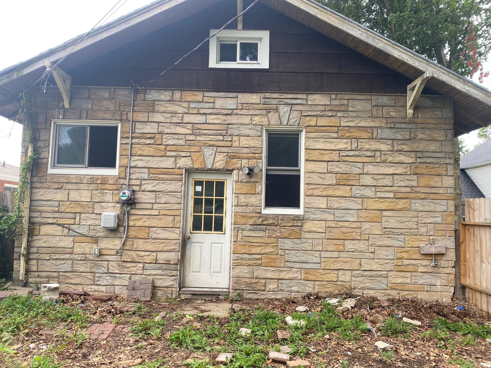 1321 Oak Street Niles MI 49120