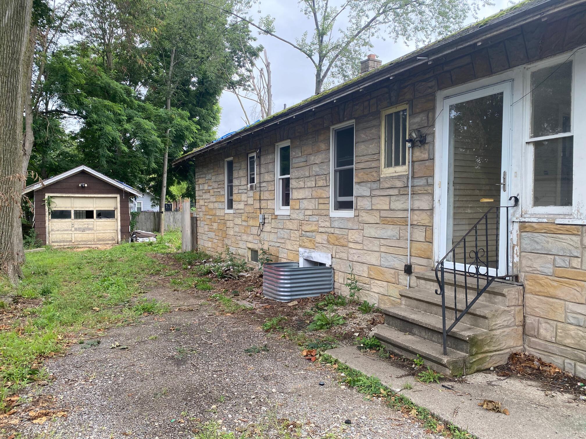 1321 Oak Street Niles MI 49120