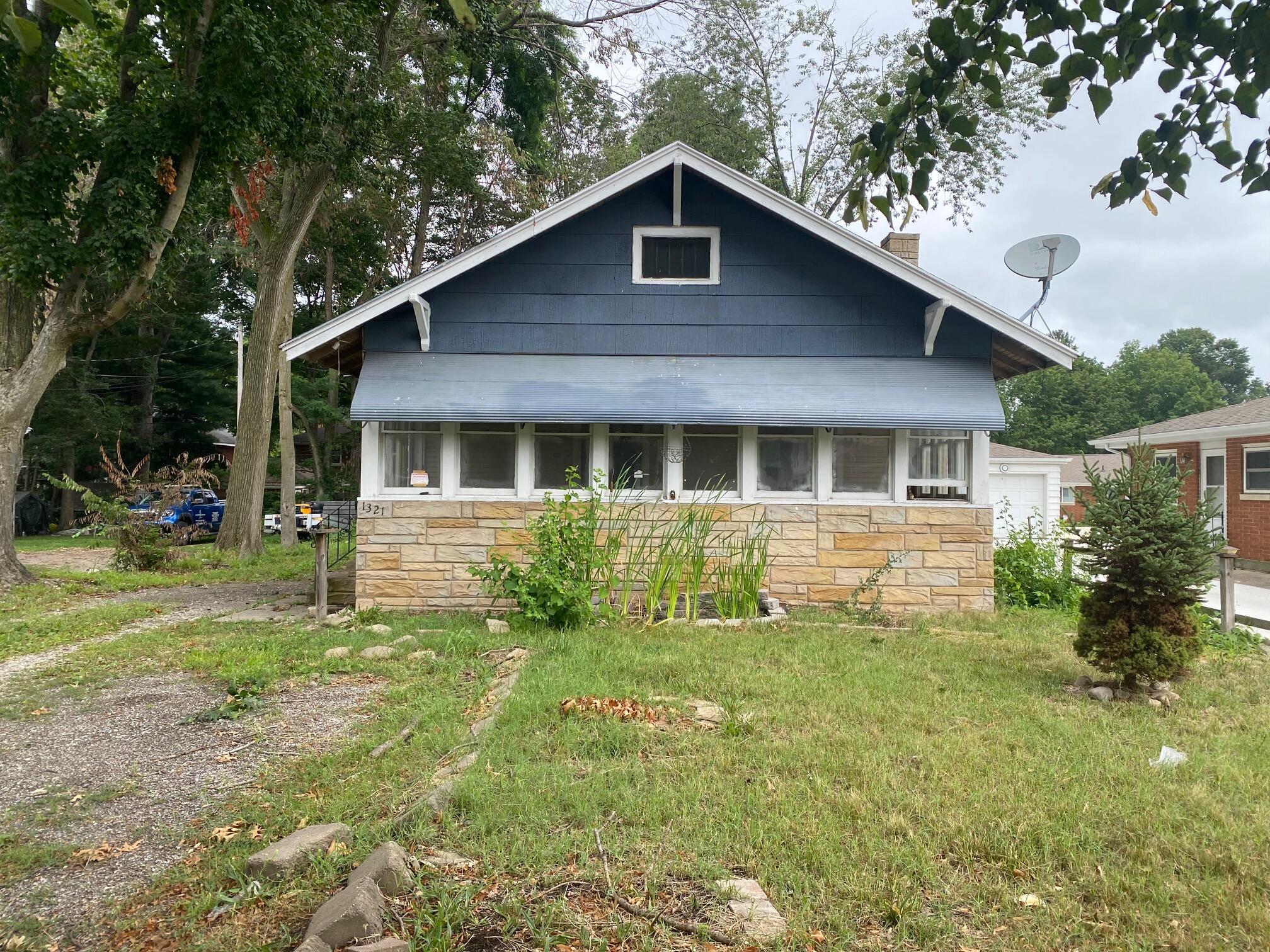 1321 Oak Street Niles MI 49120