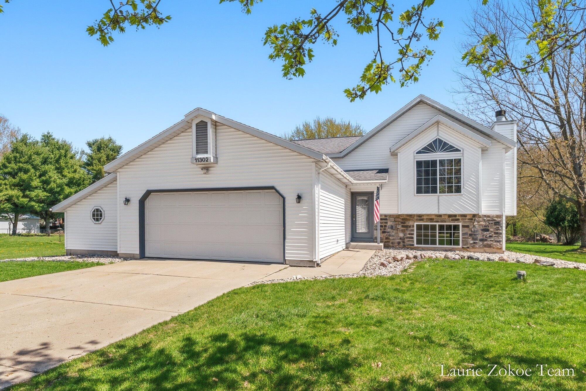11302 8th Avenue NW Grand Rapids MI 49534