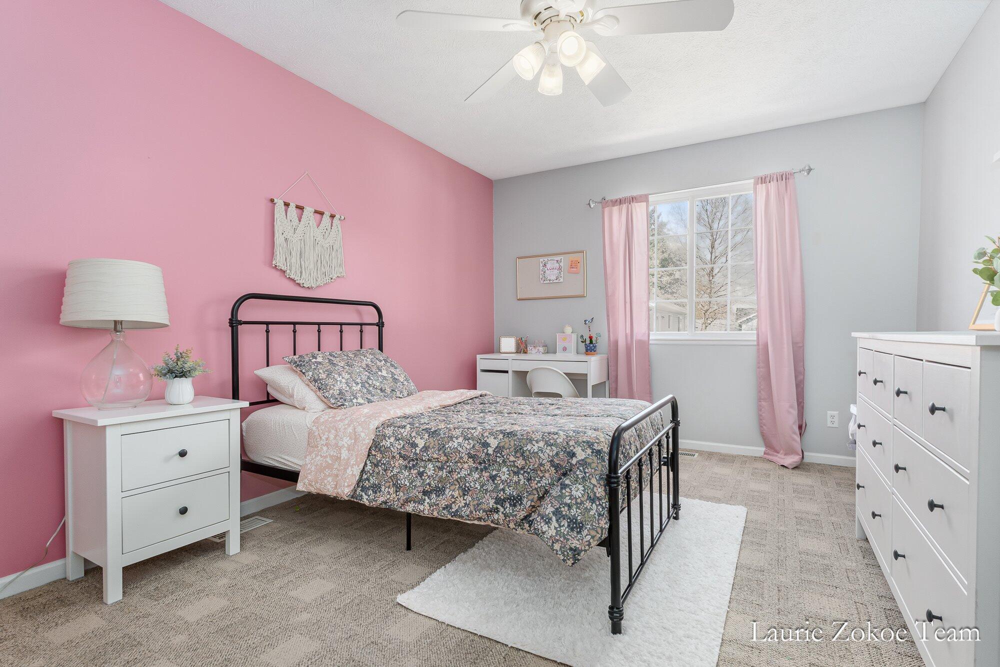 11302 8th Avenue NW Grand Rapids MI 49534