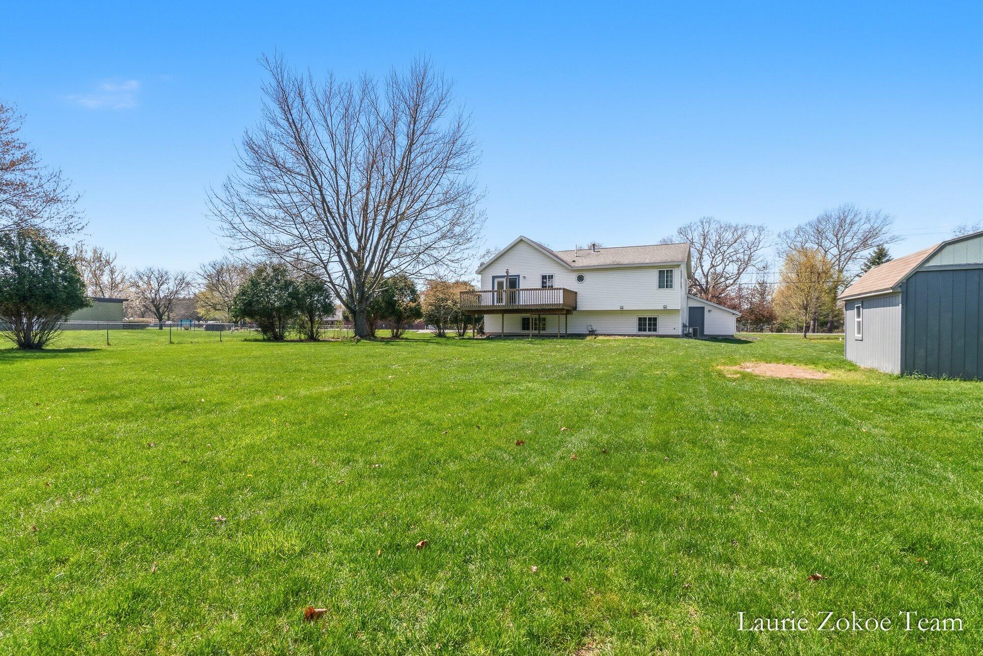 11302 8th Avenue NW Grand Rapids MI 49534