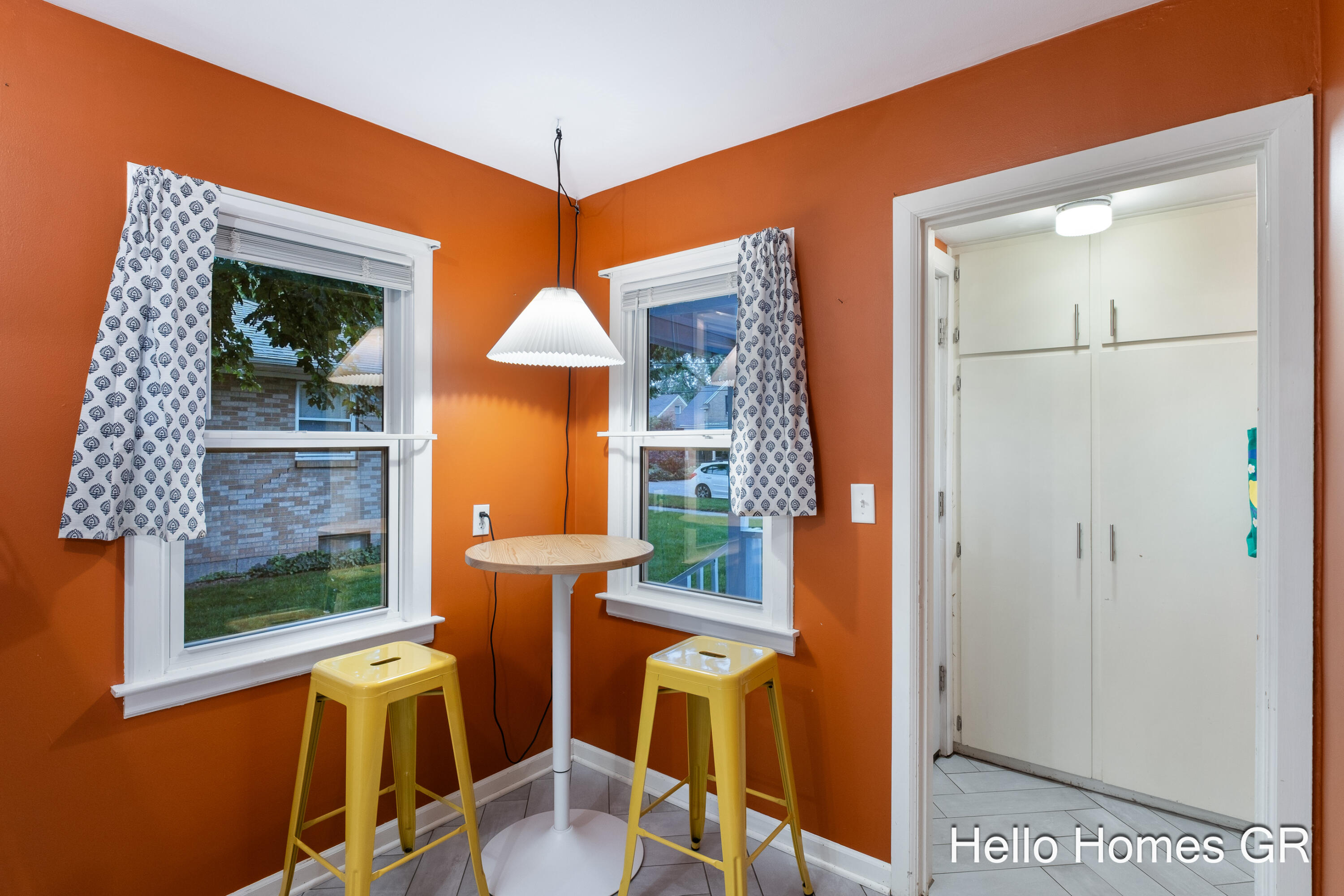 223 Leyden Avenue SW Grand Rapids MI 49504