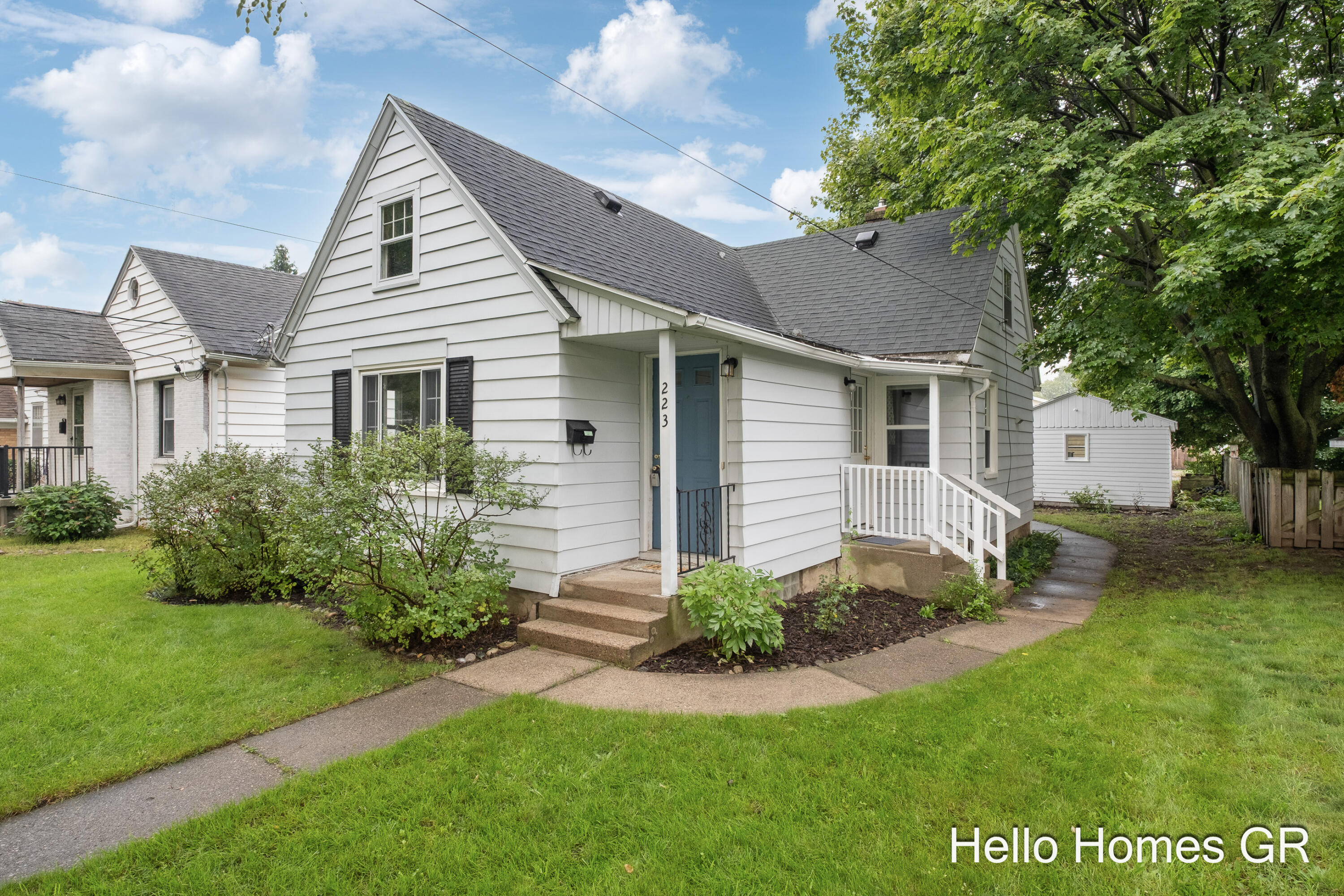 223 Leyden Avenue SW Grand Rapids MI 49504