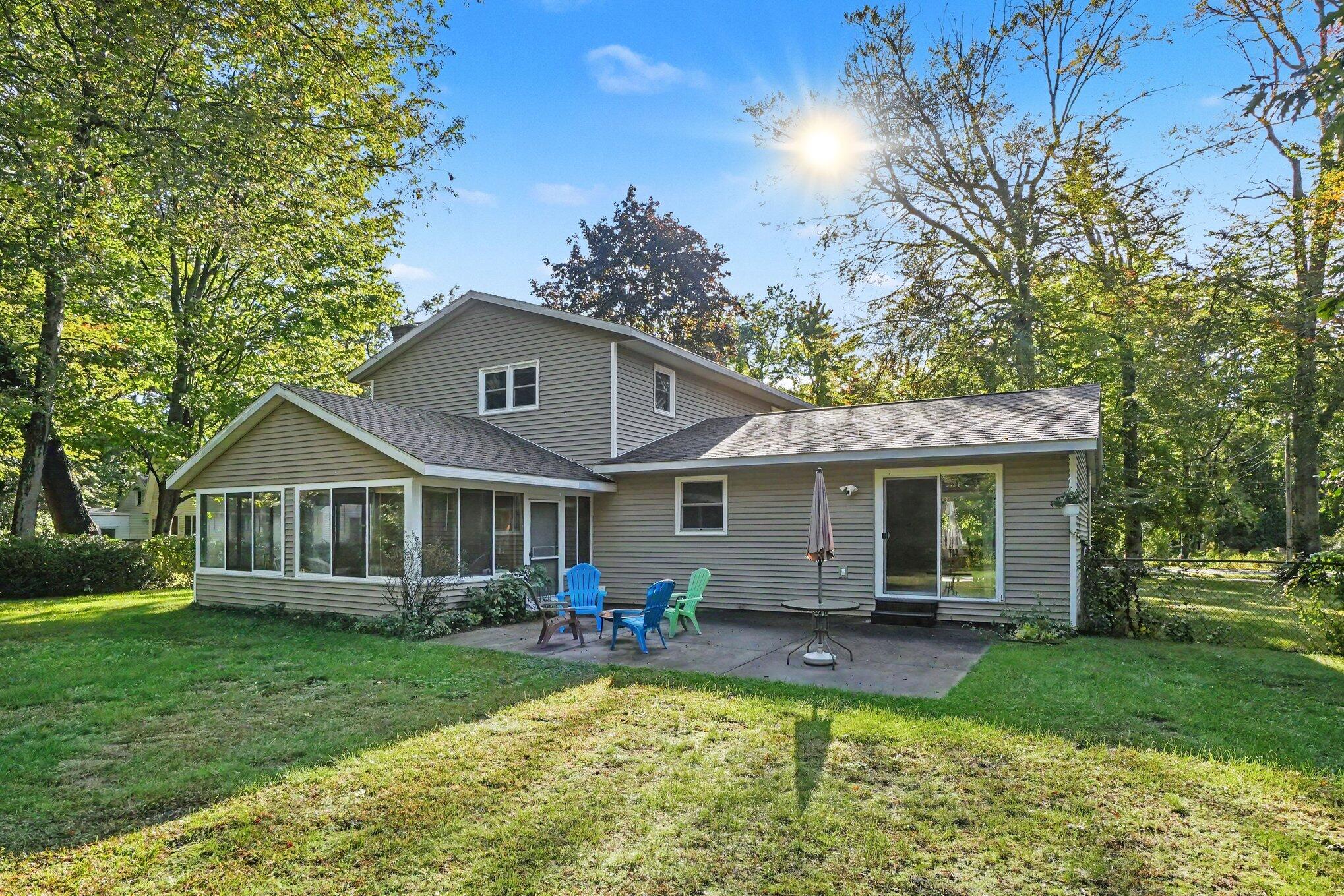 37 S Bear Lake Road Muskegon MI 49445