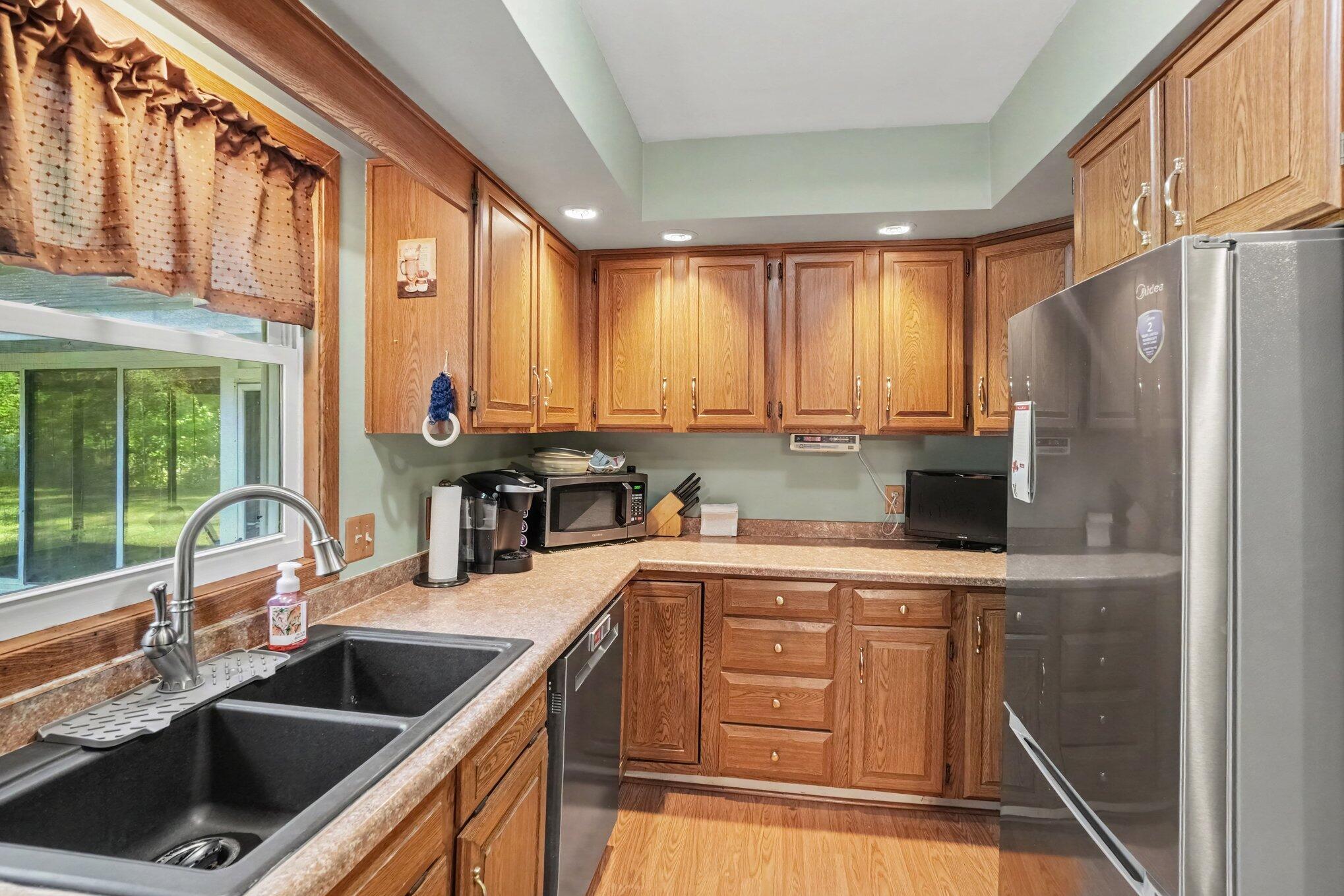 37 S Bear Lake Road Muskegon MI 49445