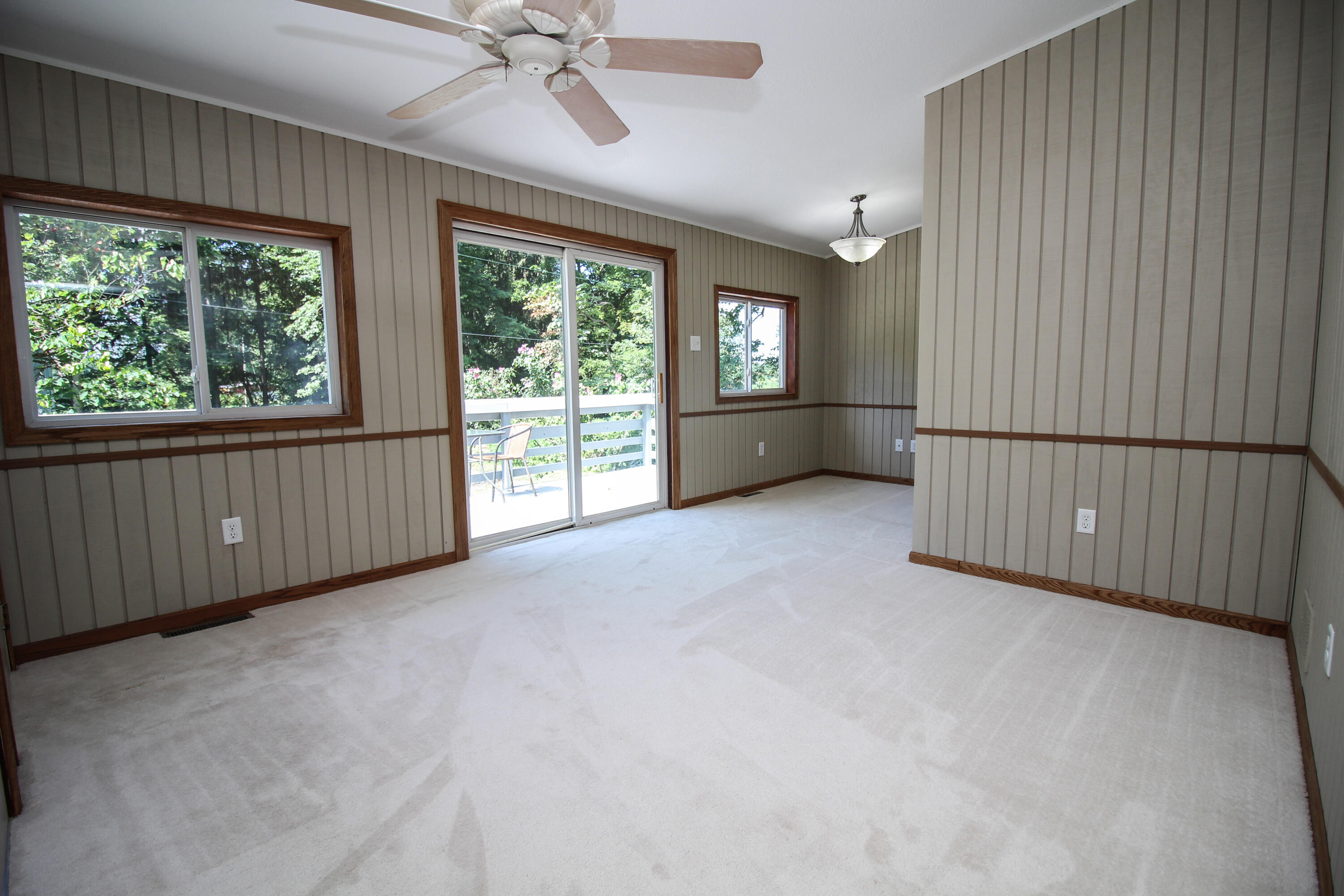 58552 Prairie Street Cassopolis MI 49031