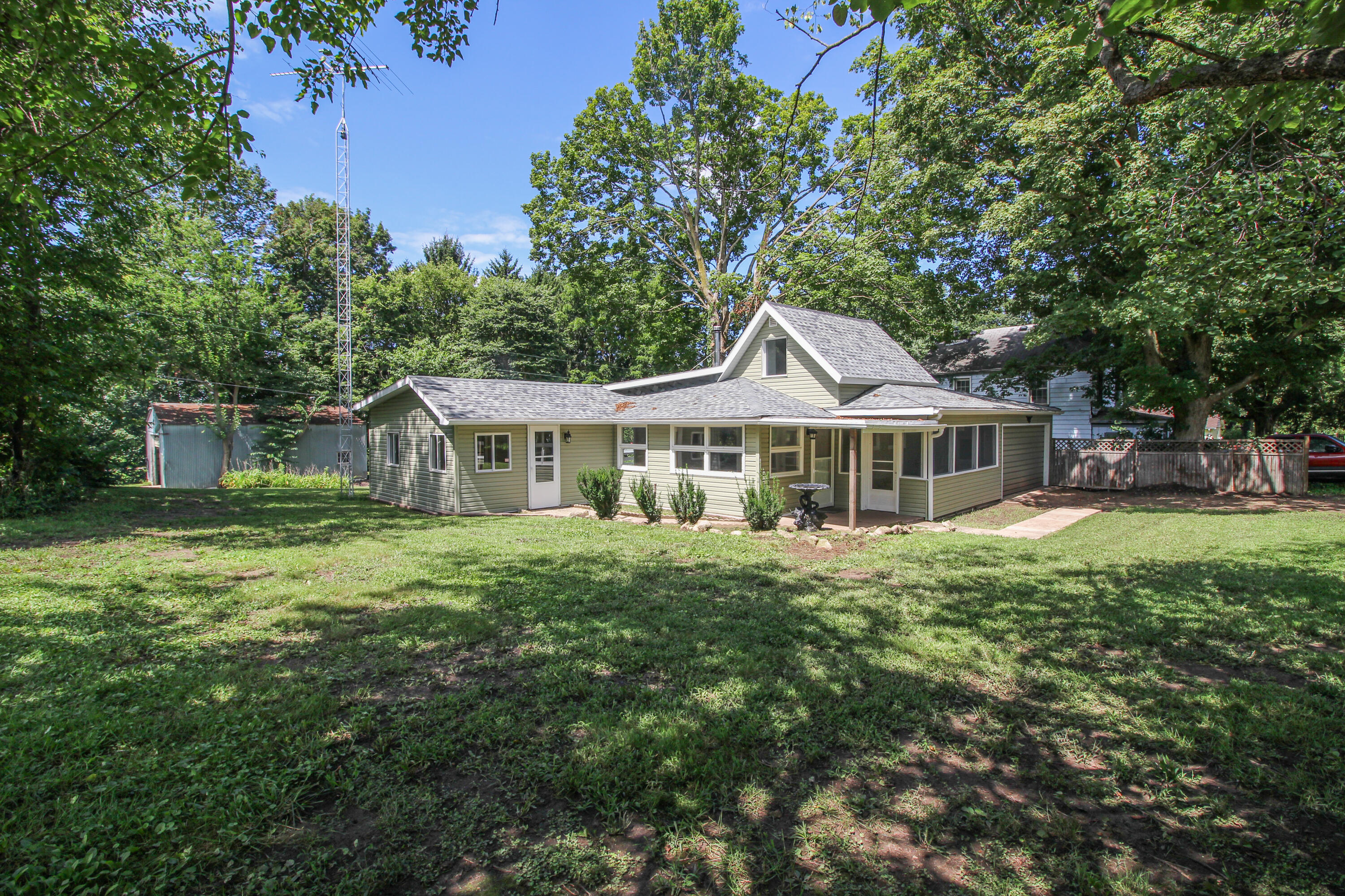 58552 Prairie Street Cassopolis MI 49031