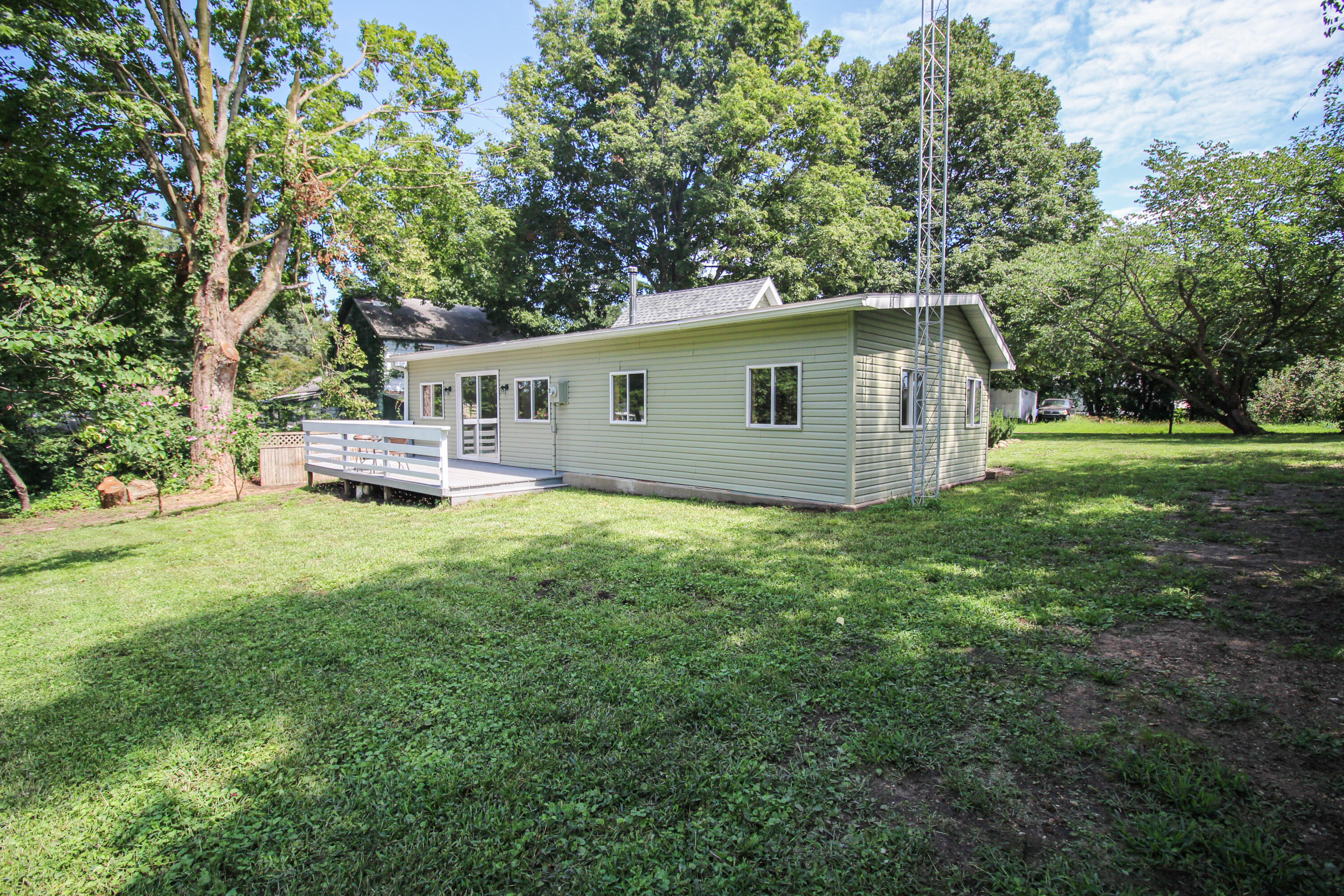 58552 Prairie Street Cassopolis MI 49031