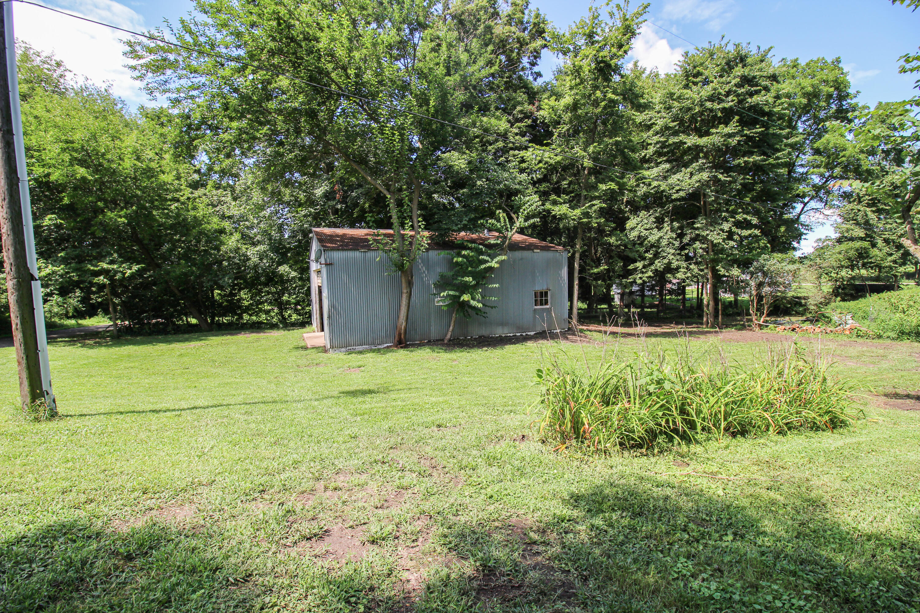 58552 Prairie Street Cassopolis MI 49031