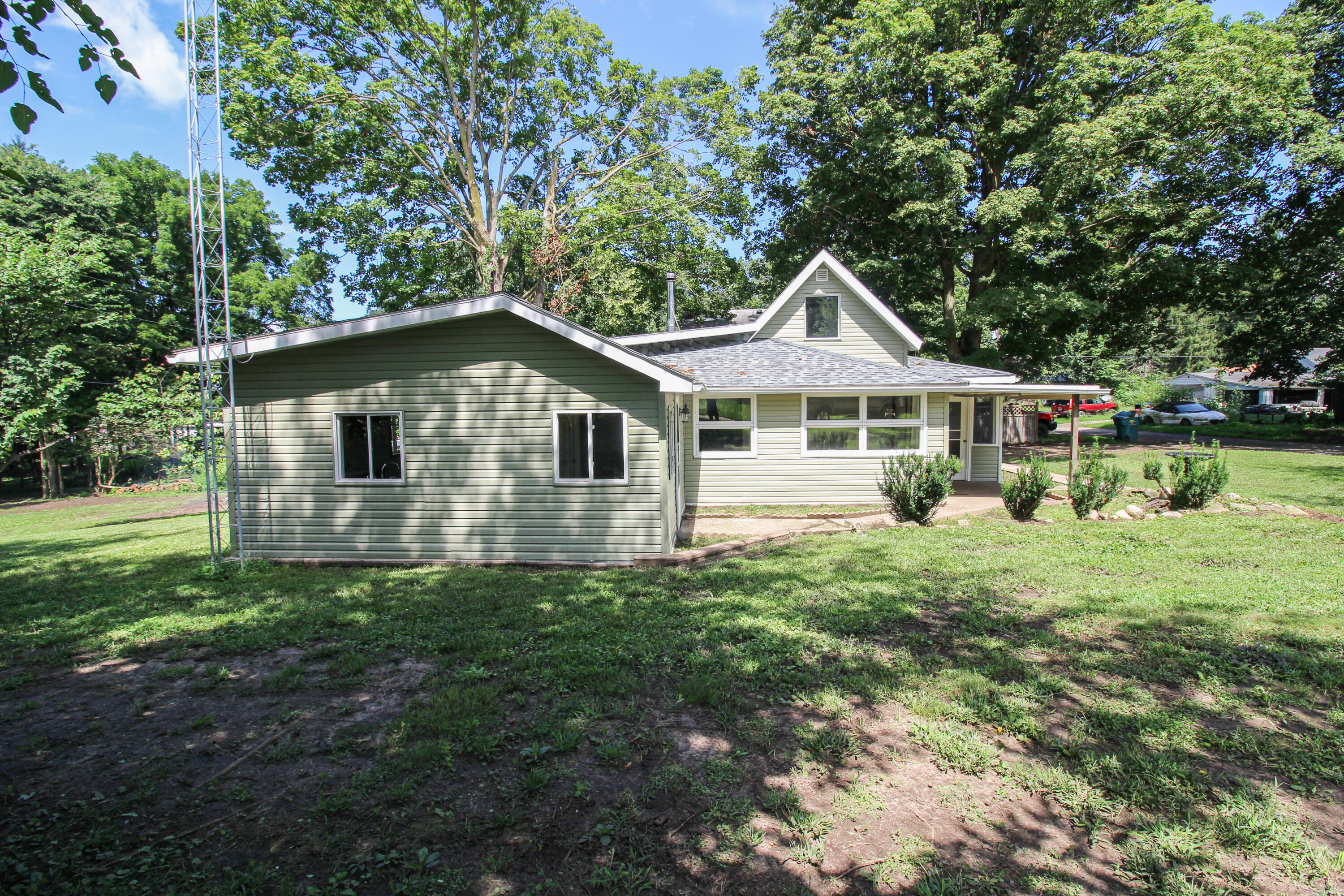 58552 Prairie Street Cassopolis MI 49031