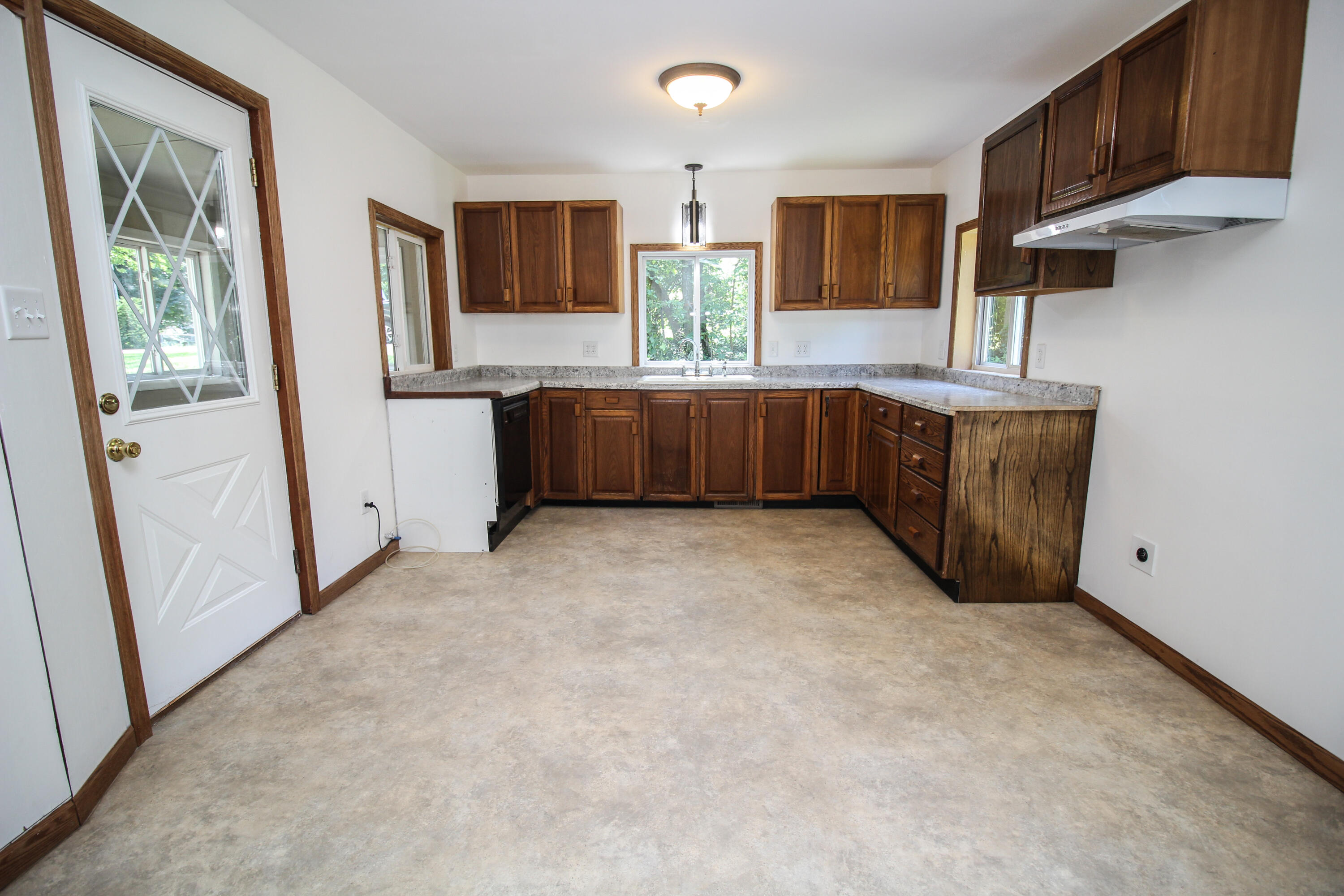 58552 Prairie Street Cassopolis MI 49031