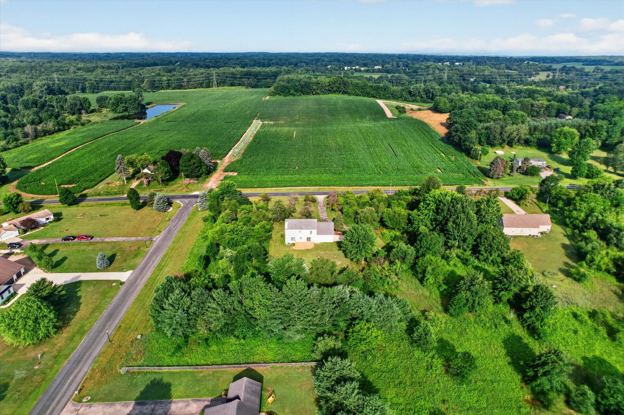 2161 64th Street Fennville MI 49408