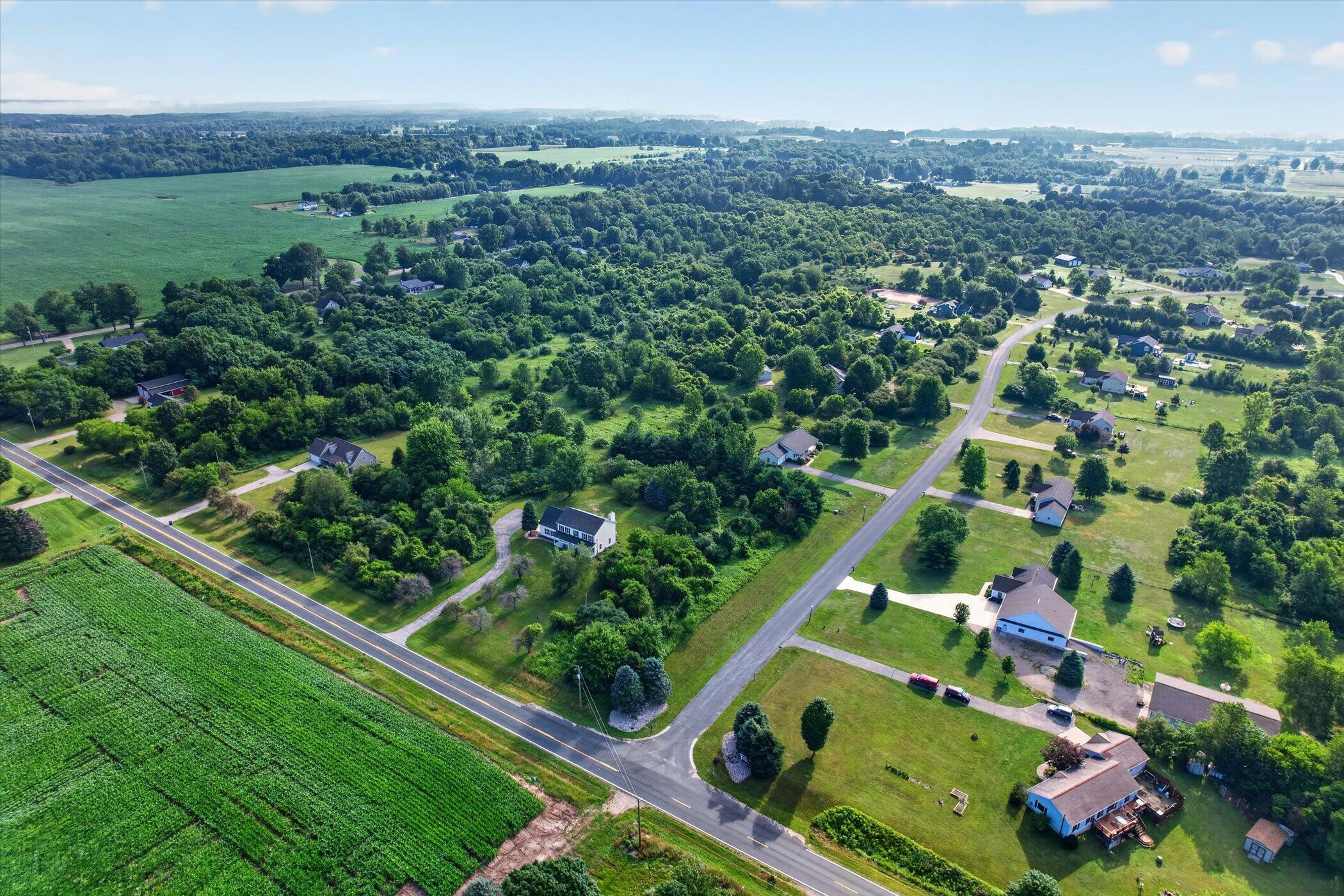 2161 64th Street Fennville MI 49408