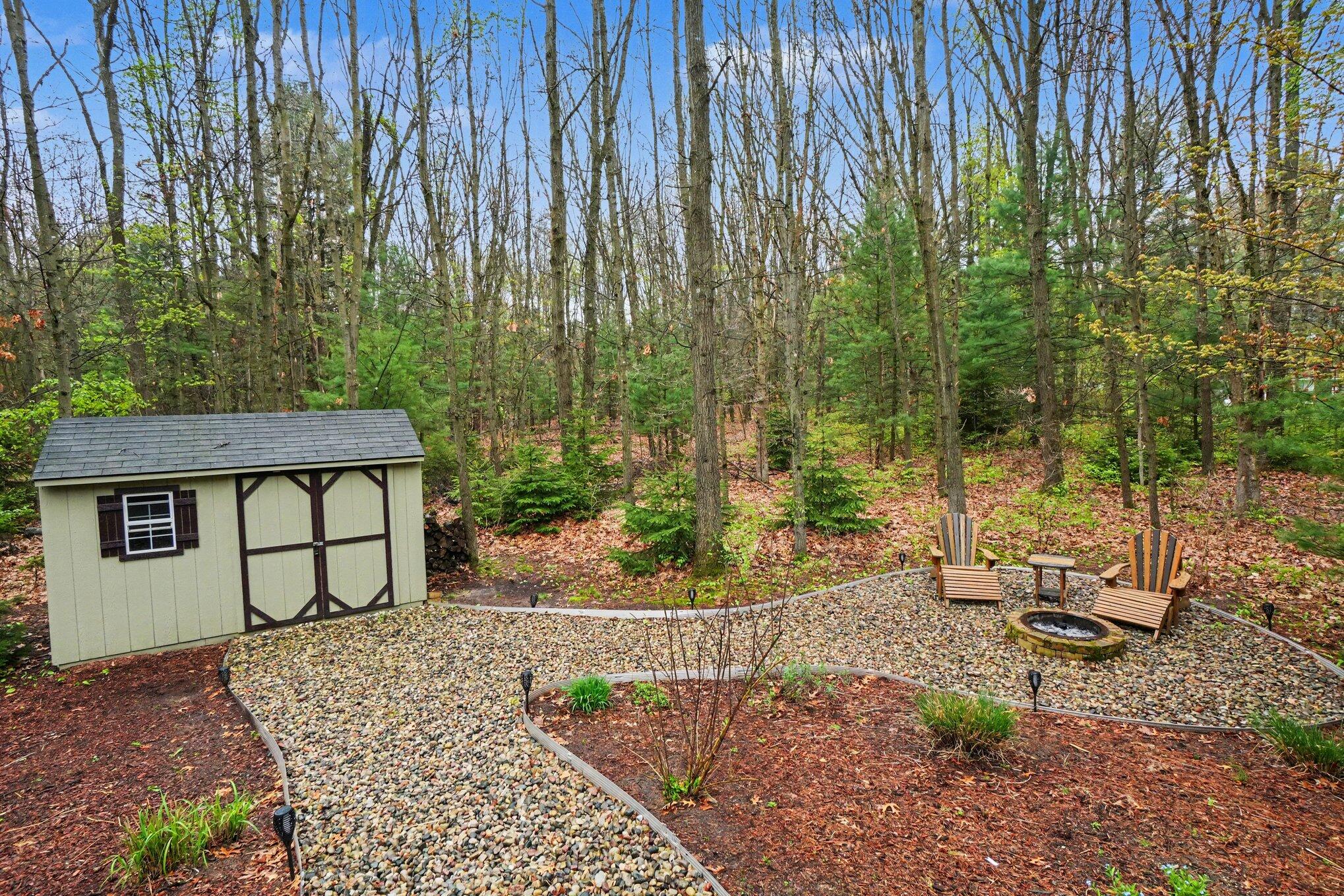 6560 Sanctuary Trail Saugatuck MI 49453