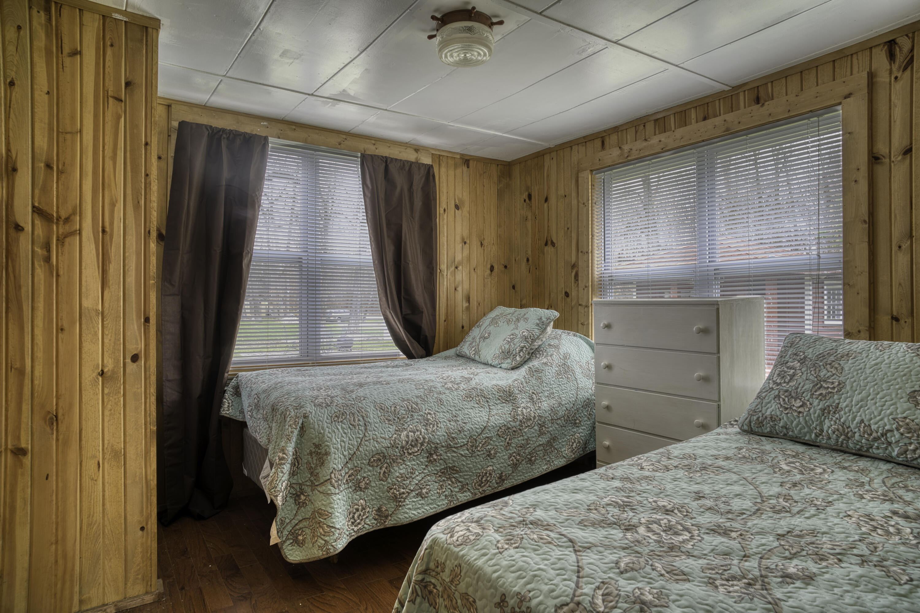50479 Delling Drive Dowagiac MI 49047