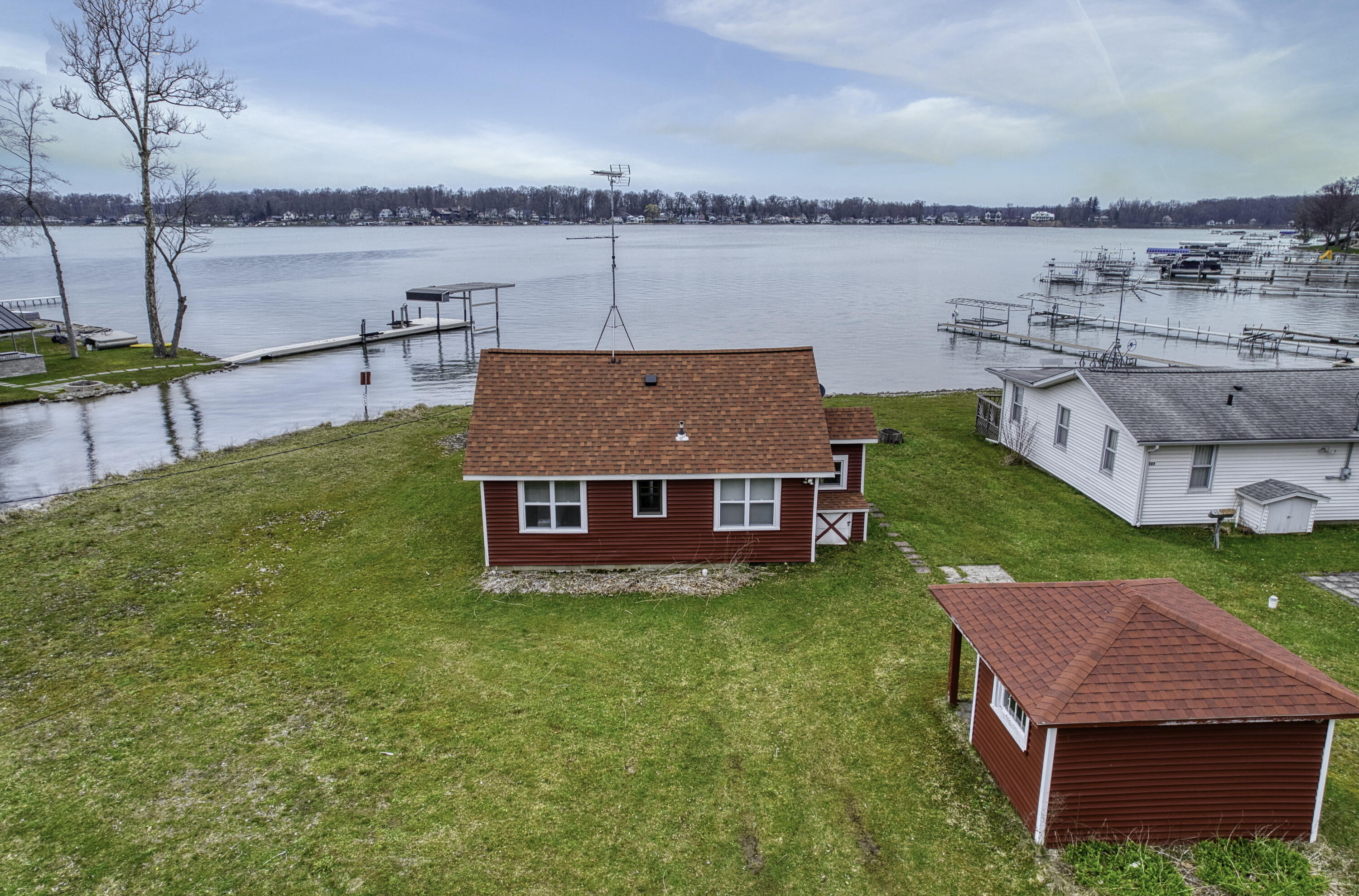 50479 Delling Drive Dowagiac MI 49047