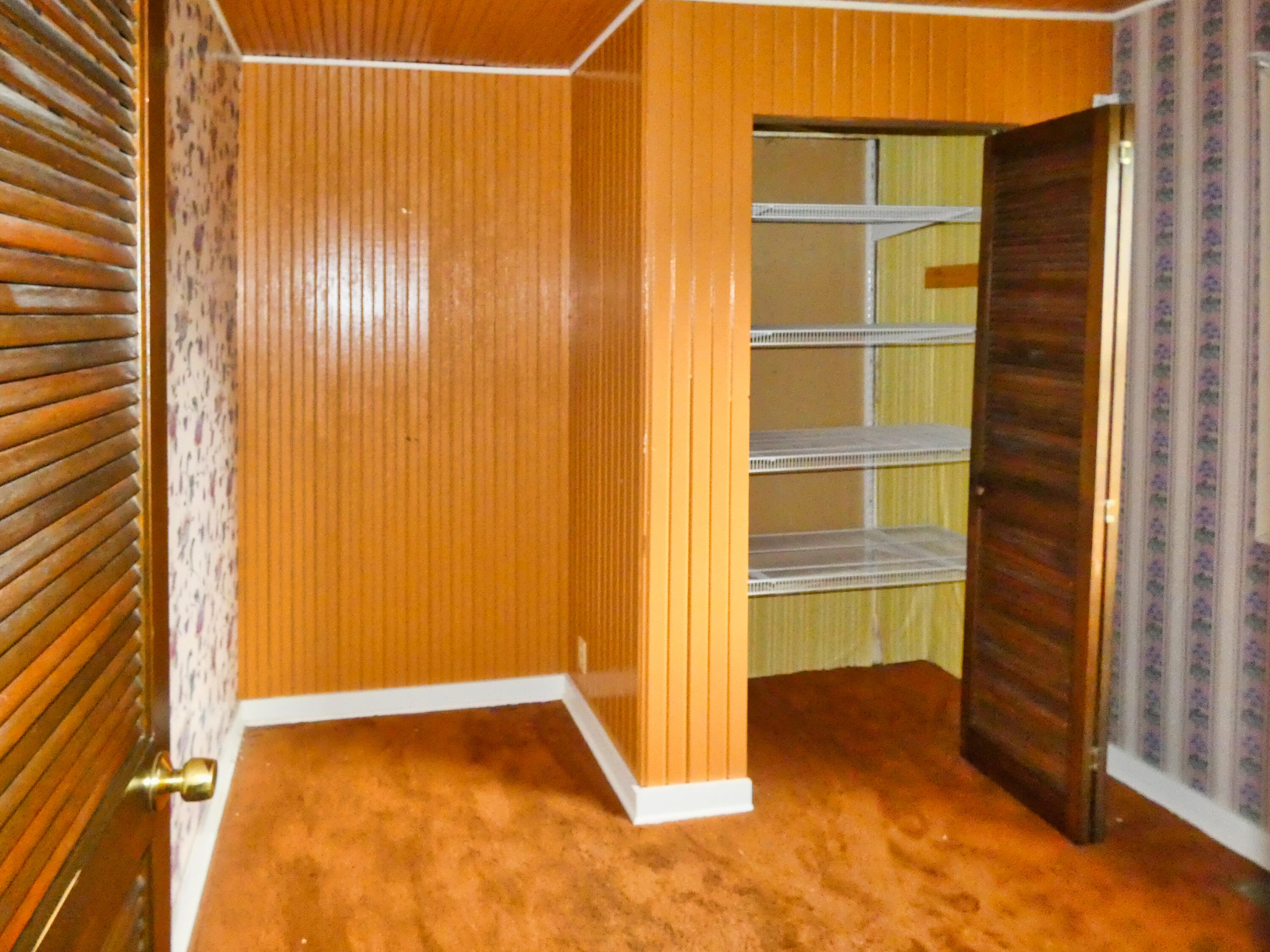 5511 Lakewood Street Coloma MI 49038