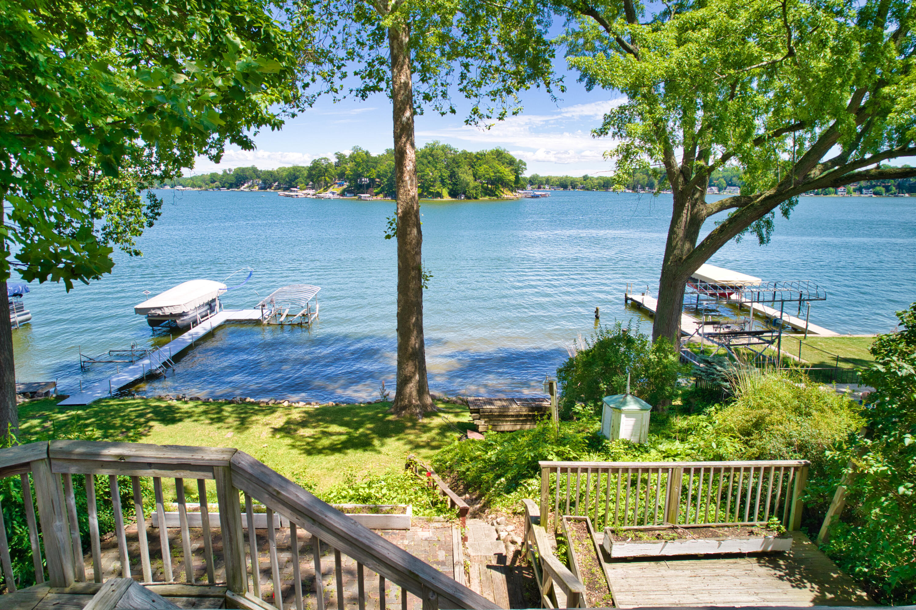 5511 Lakewood Street Coloma MI 49038