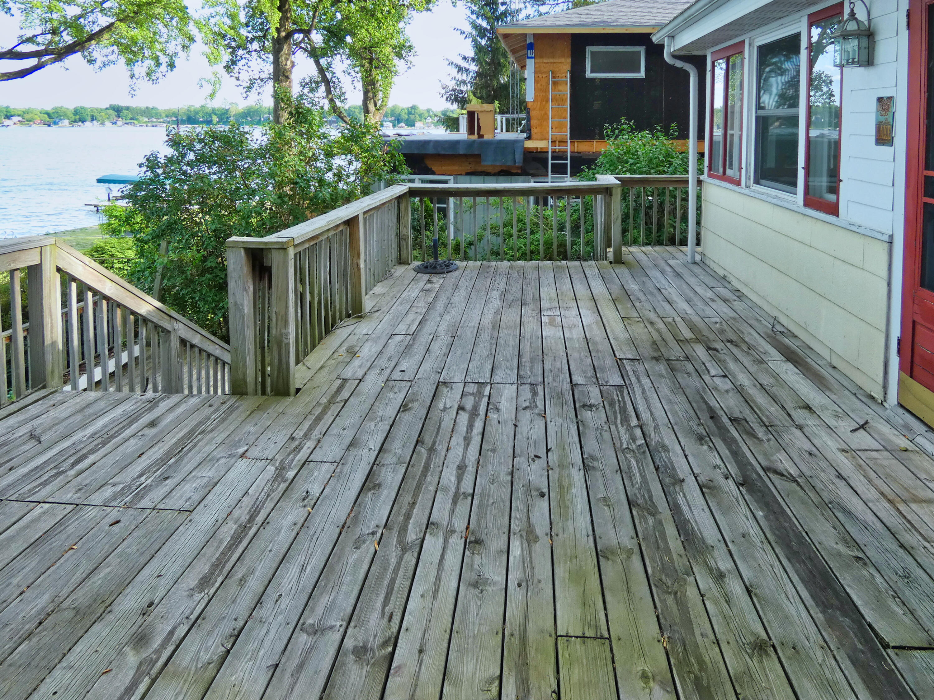 5511 Lakewood Street Coloma MI 49038