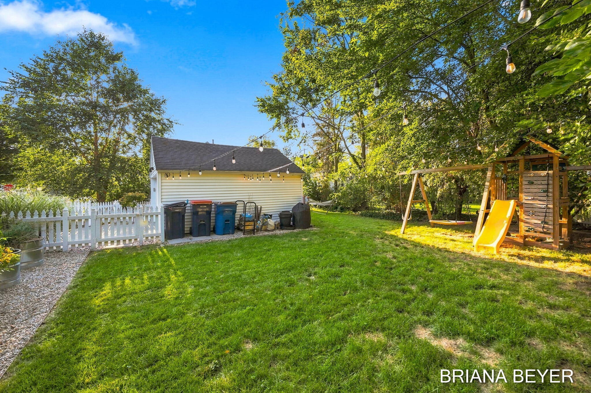 669 Columbia Avenue Holland MI 49423