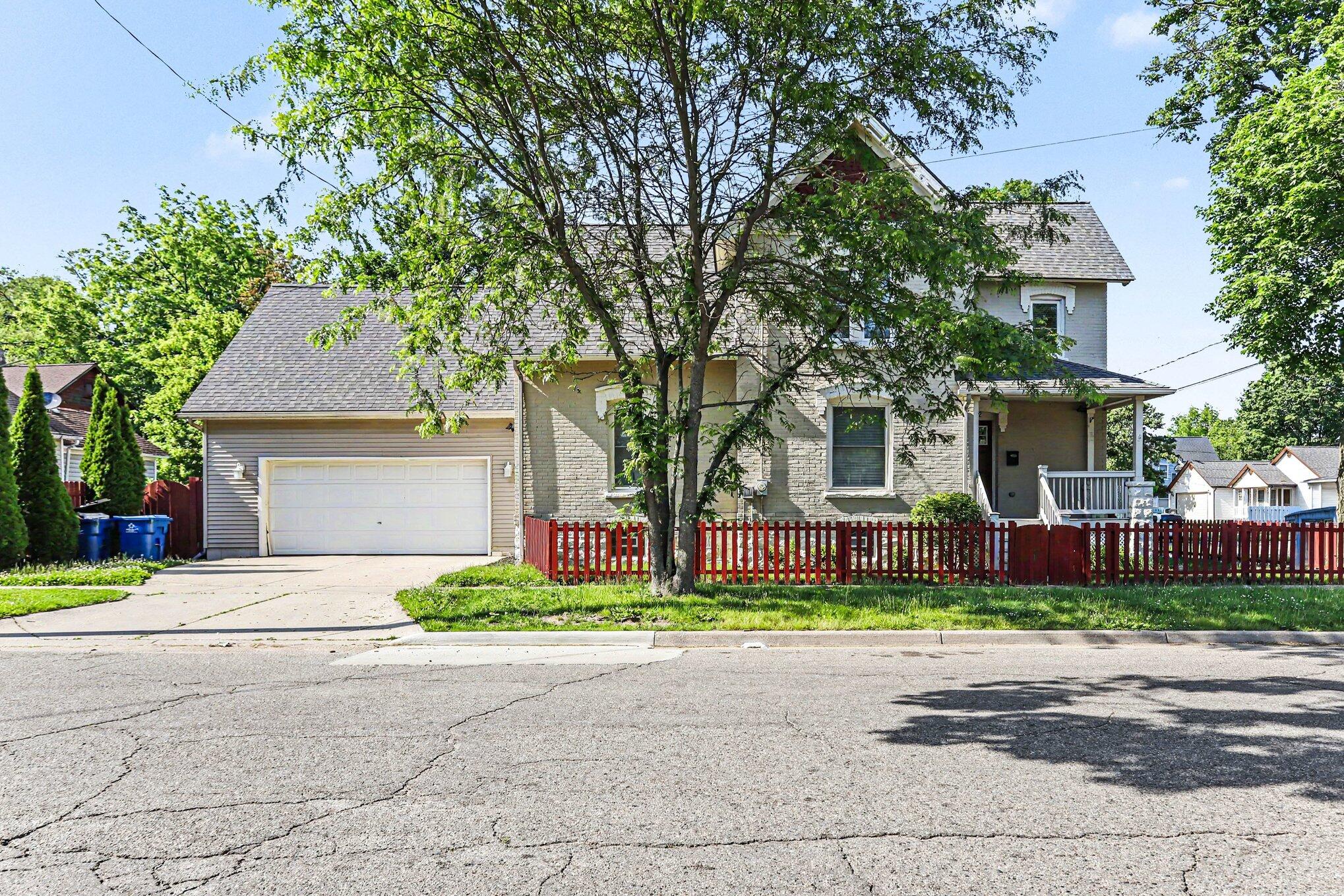 302 W Frank Street Kalamazoo MI 49007