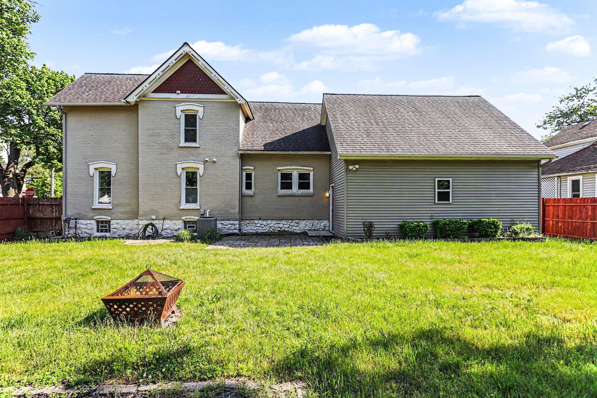 302 W Frank Street Kalamazoo MI 49007