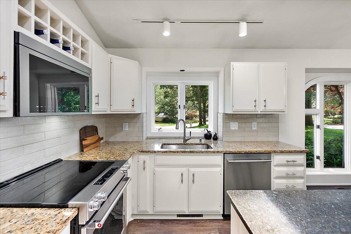 368 S Lakeshore Drive Holland MI 49424