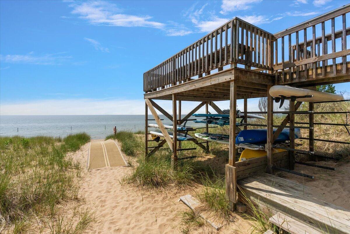 368 S Lakeshore Drive Holland MI 49424