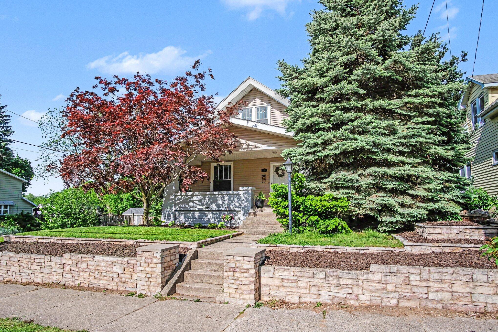 101 Arthur Avenue NE Grand Rapids MI 49503
