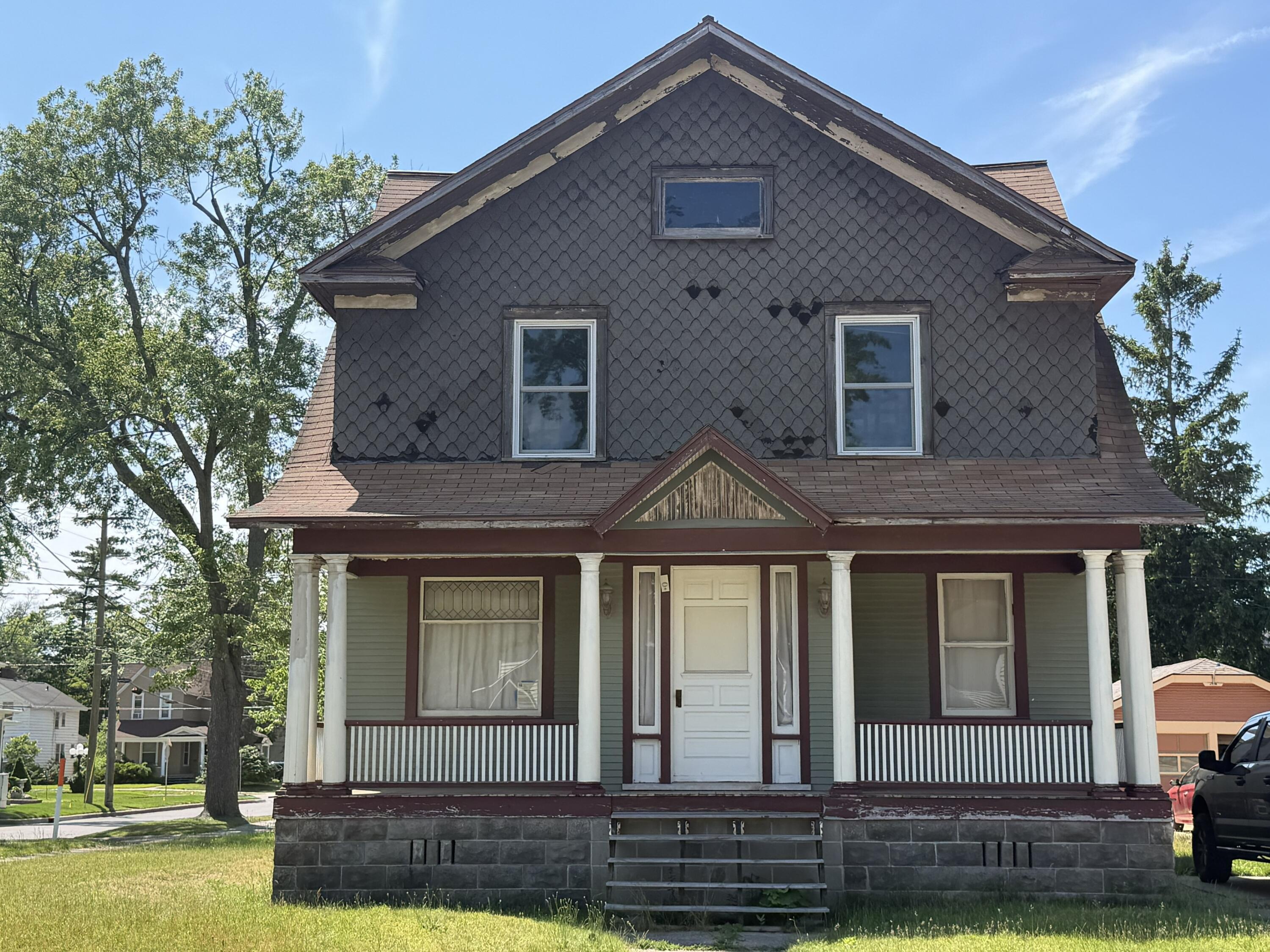 1541 Clinton Street Muskegon MI 49442