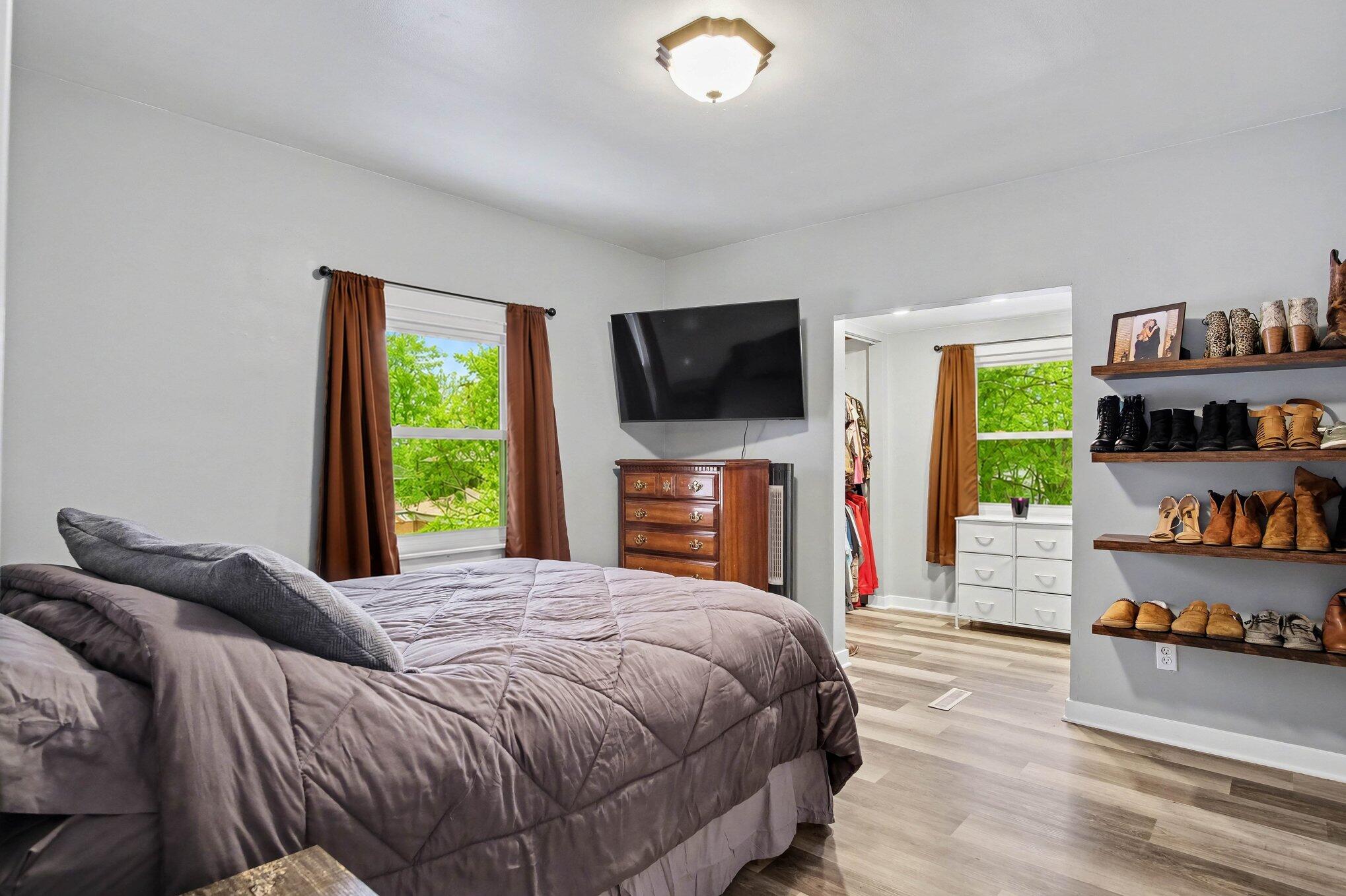 1720 Cargill Street NW Grand Rapids MI 49544