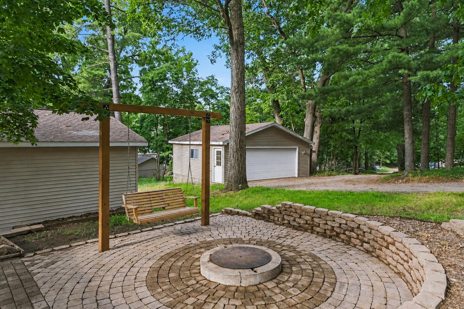 1720 Cargill Street NW Grand Rapids MI 49544