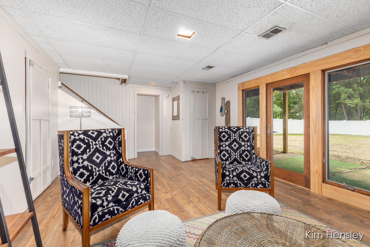 4736 Burton Street SE Grand Rapids MI 49546