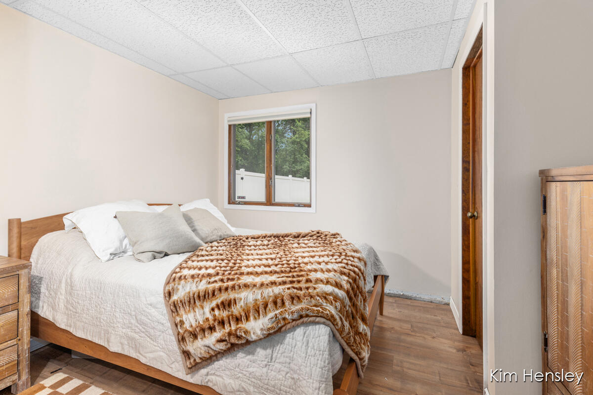4736 Burton Street SE Grand Rapids MI 49546