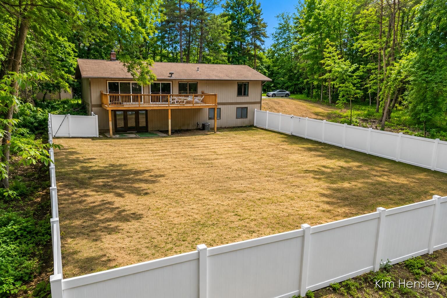 4736 Burton Street SE Grand Rapids MI 49546