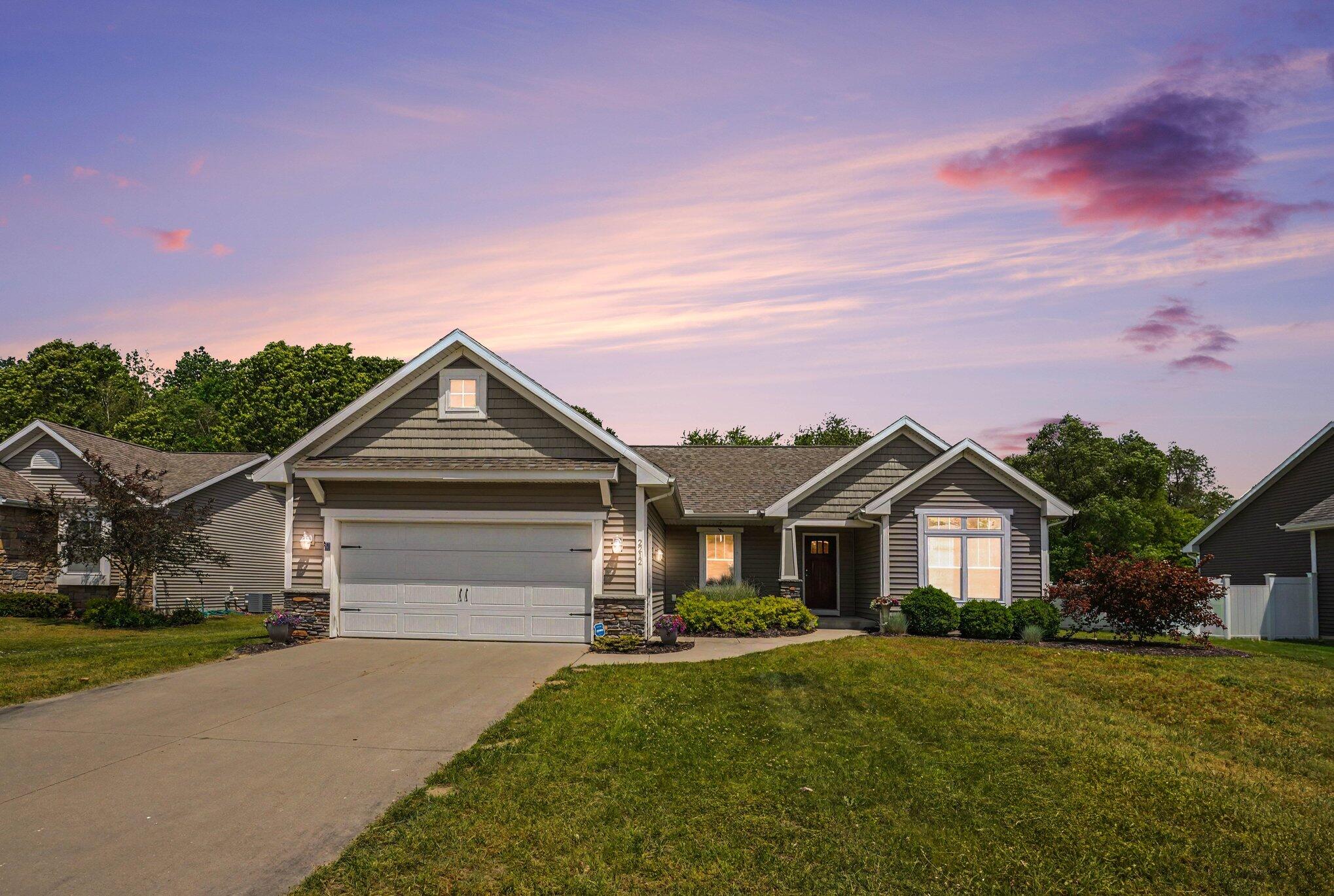 2212 Oakland Farms Trail Portage MI 49024
