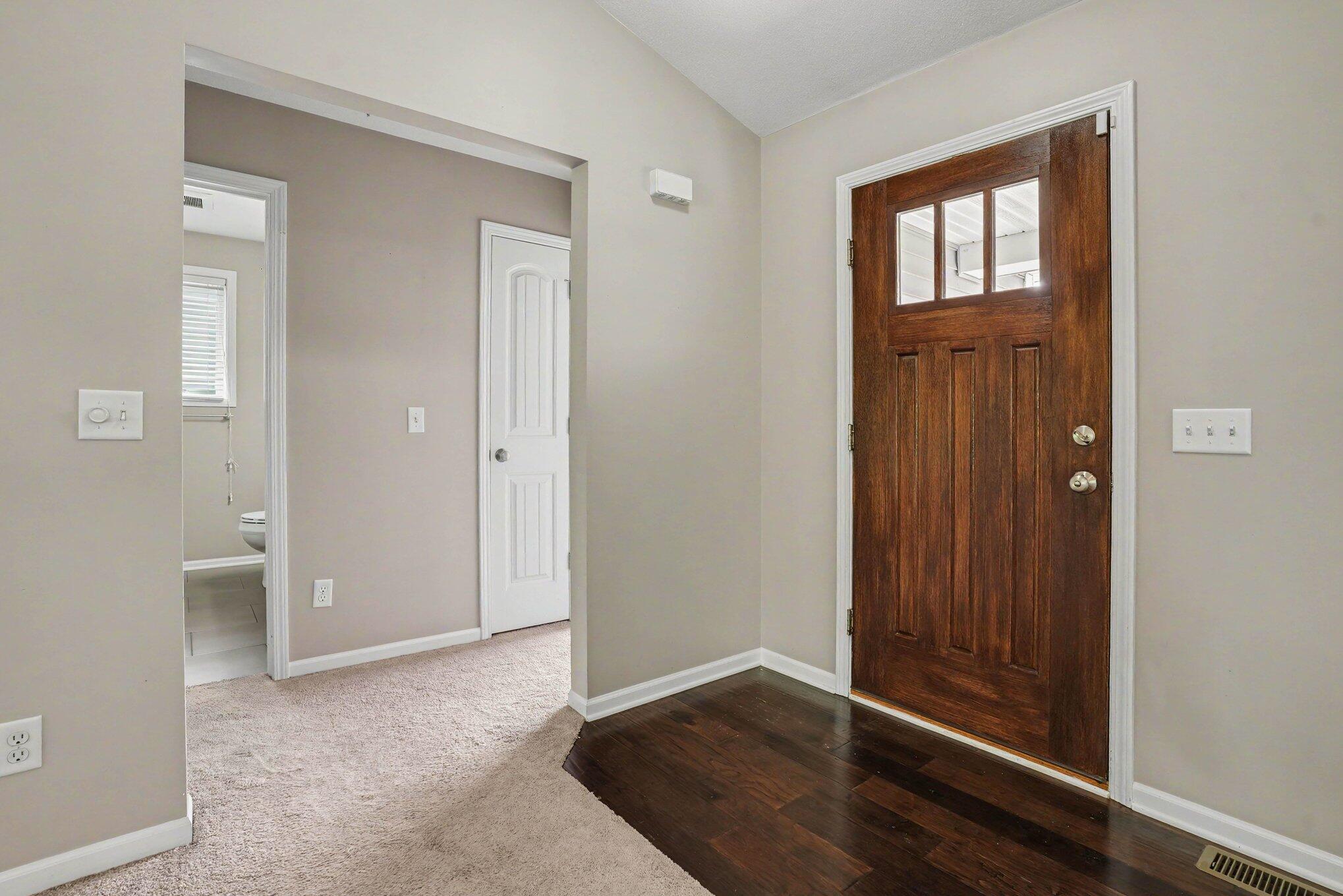 2212 Oakland Farms Trail Portage MI 49024