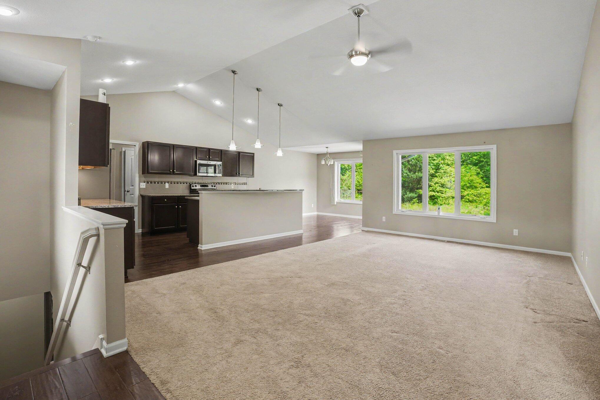 2212 Oakland Farms Trail Portage MI 49024