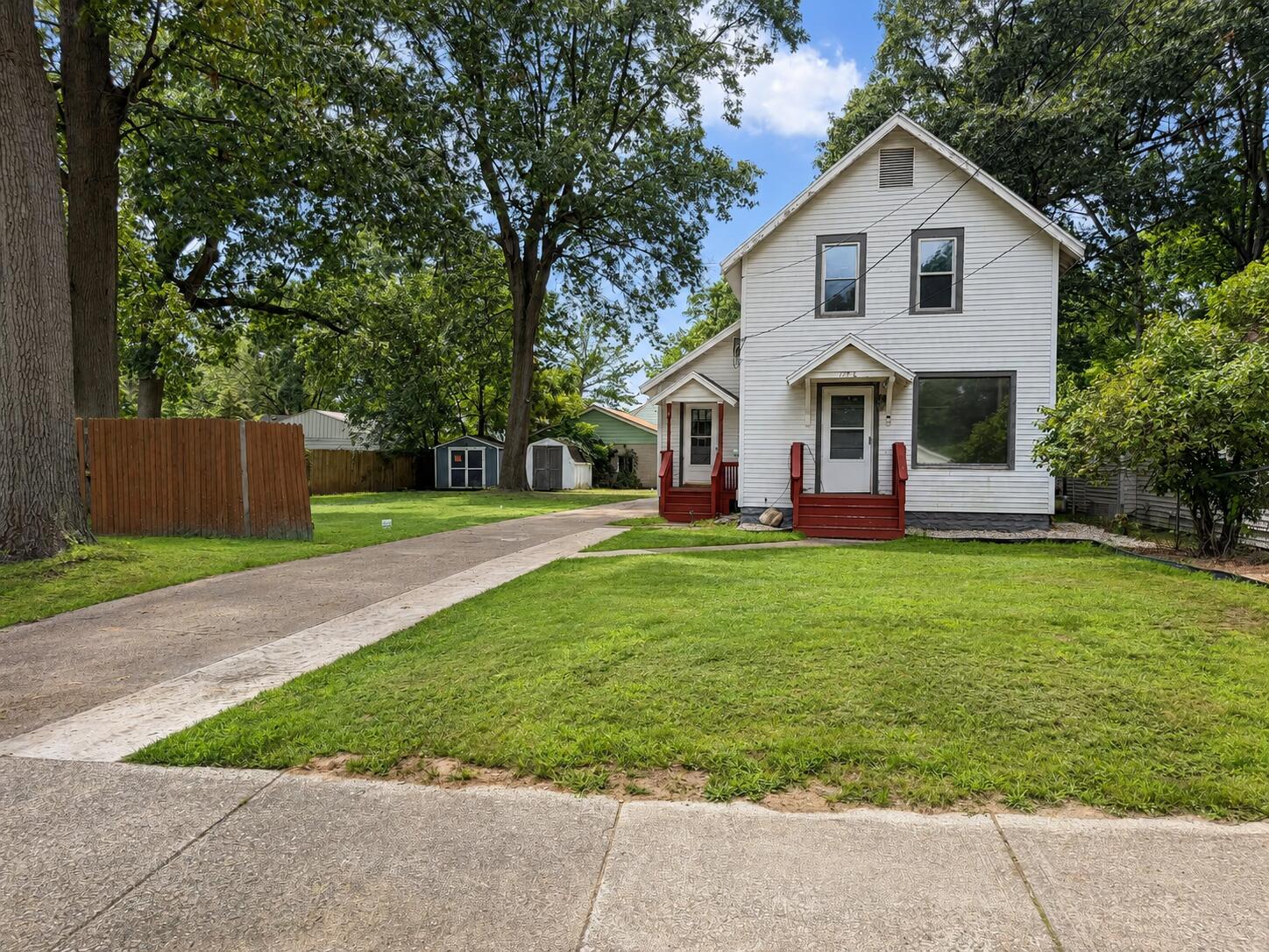 1745 Willis Avenue NW Grand Rapids MI 49504