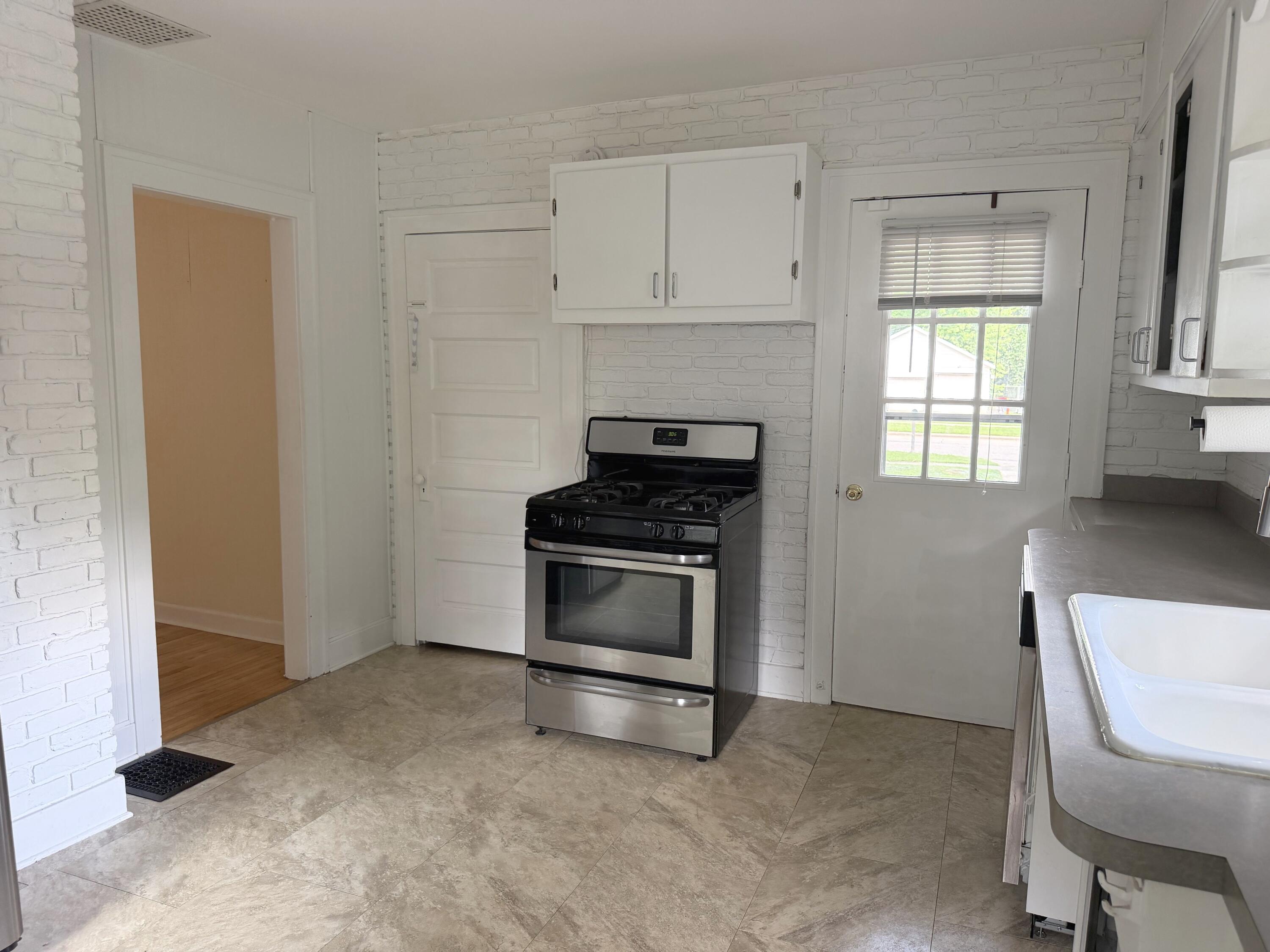 1745 Willis Avenue NW Grand Rapids MI 49504