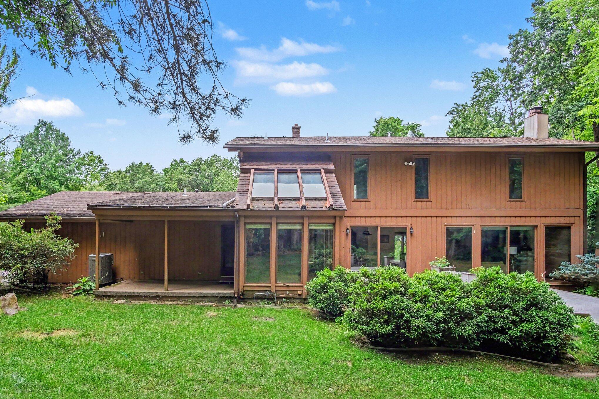 540 Roundtree Drive NE Ada MI 49301