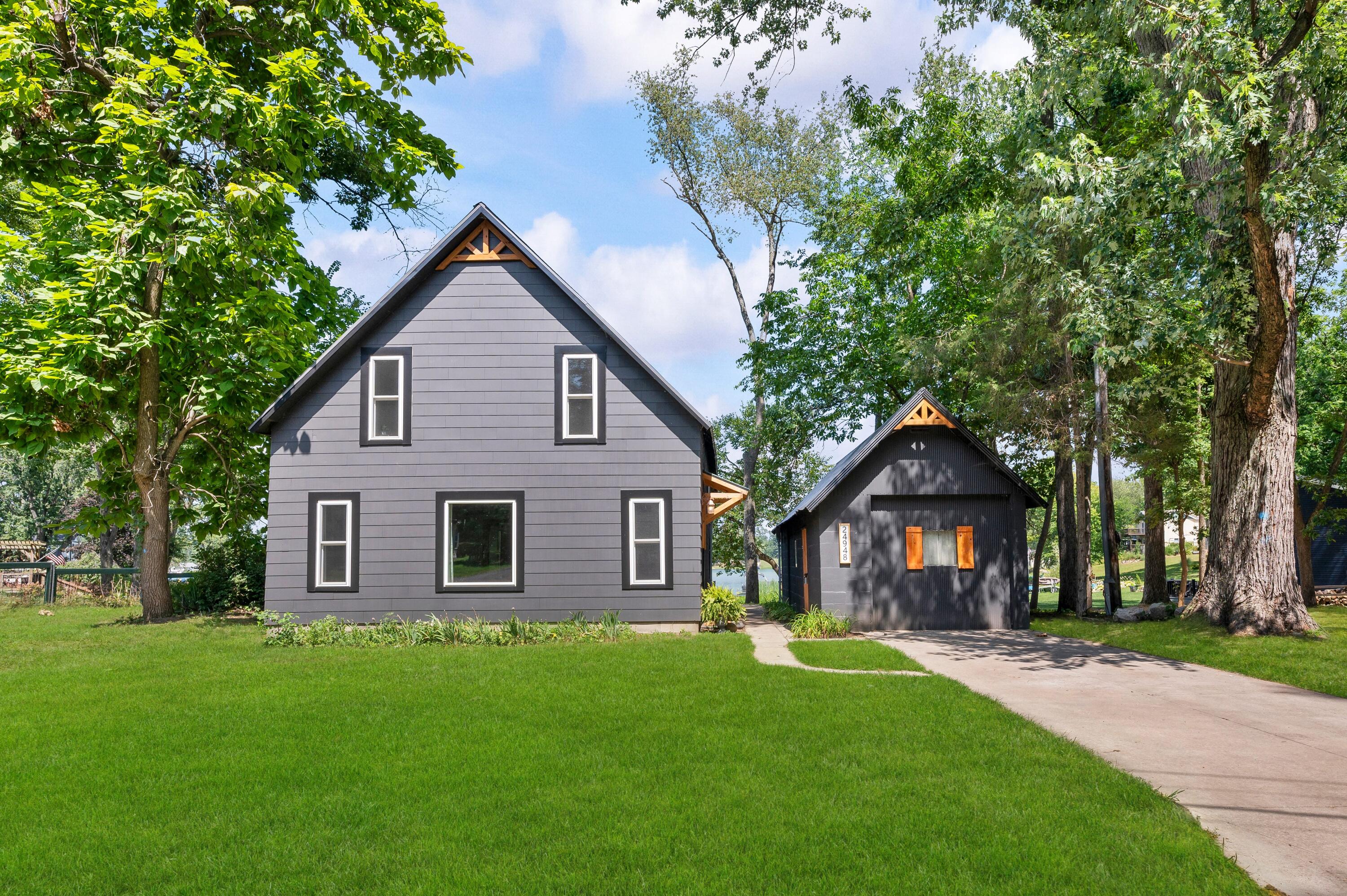 24948 Lake Shore Drive Dowagiac MI 49047
