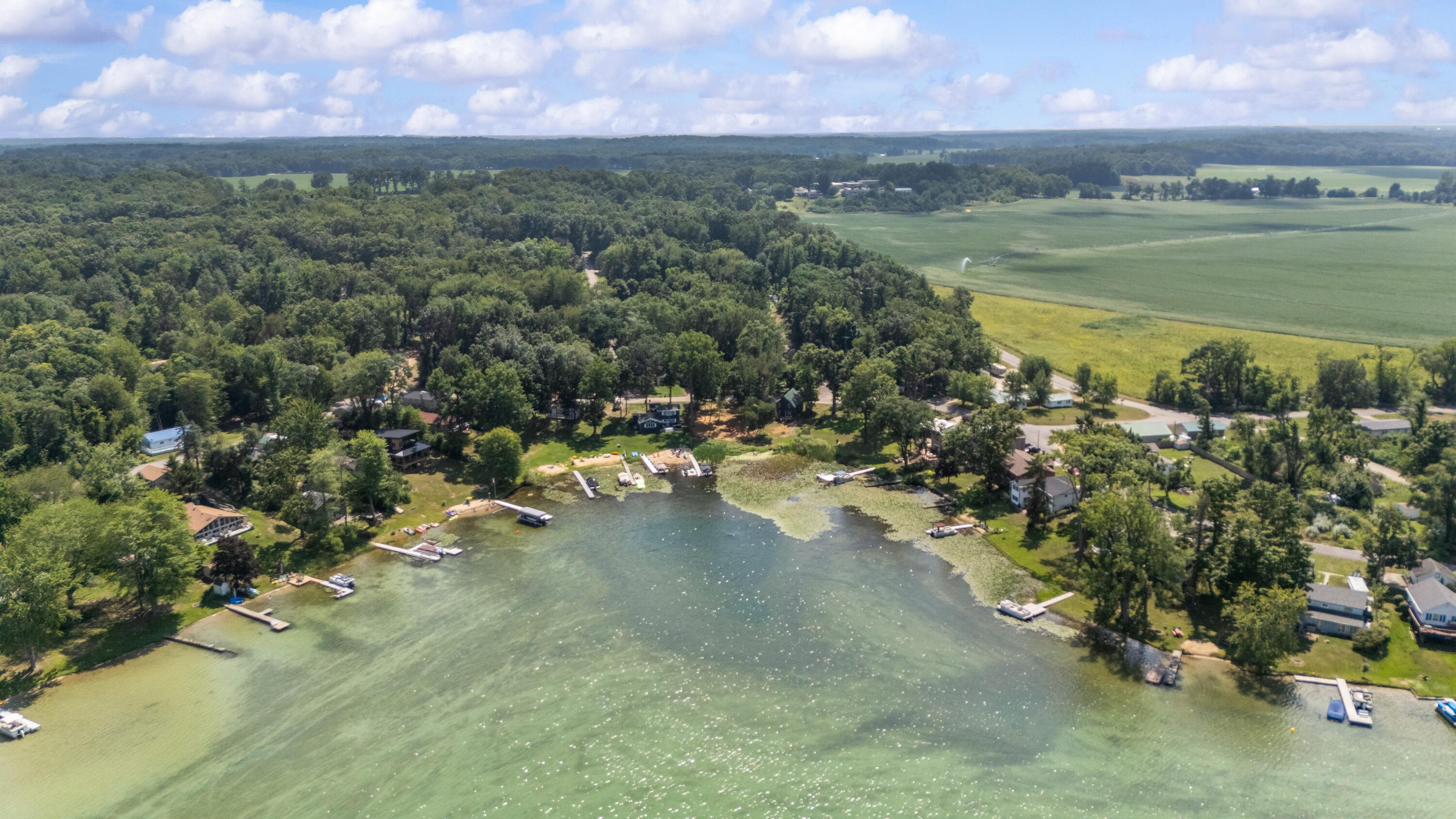 24948 Lake Shore Drive Dowagiac MI 49047