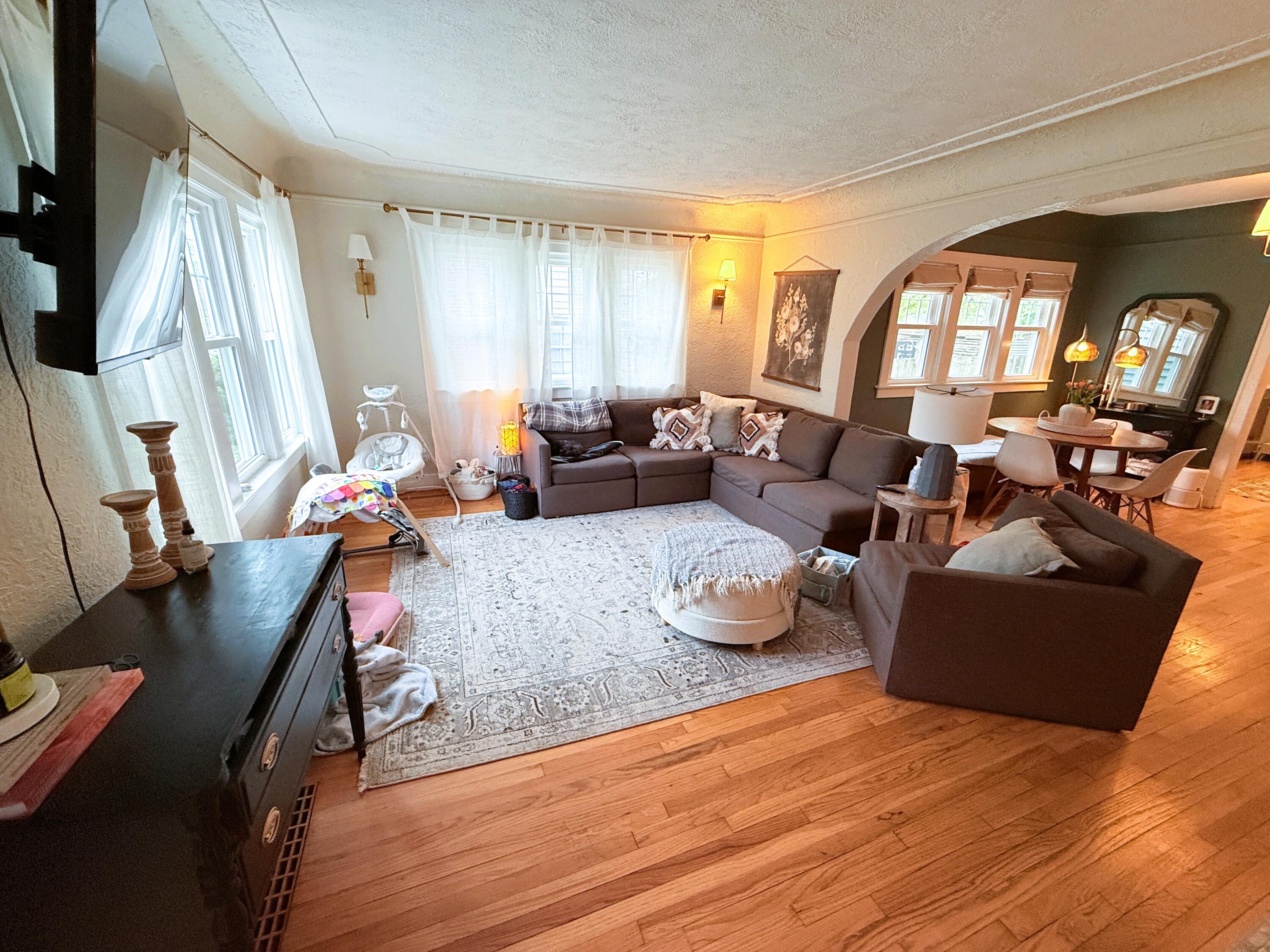1649 Philadelphia Avenue SE Grand Rapids MI 49507