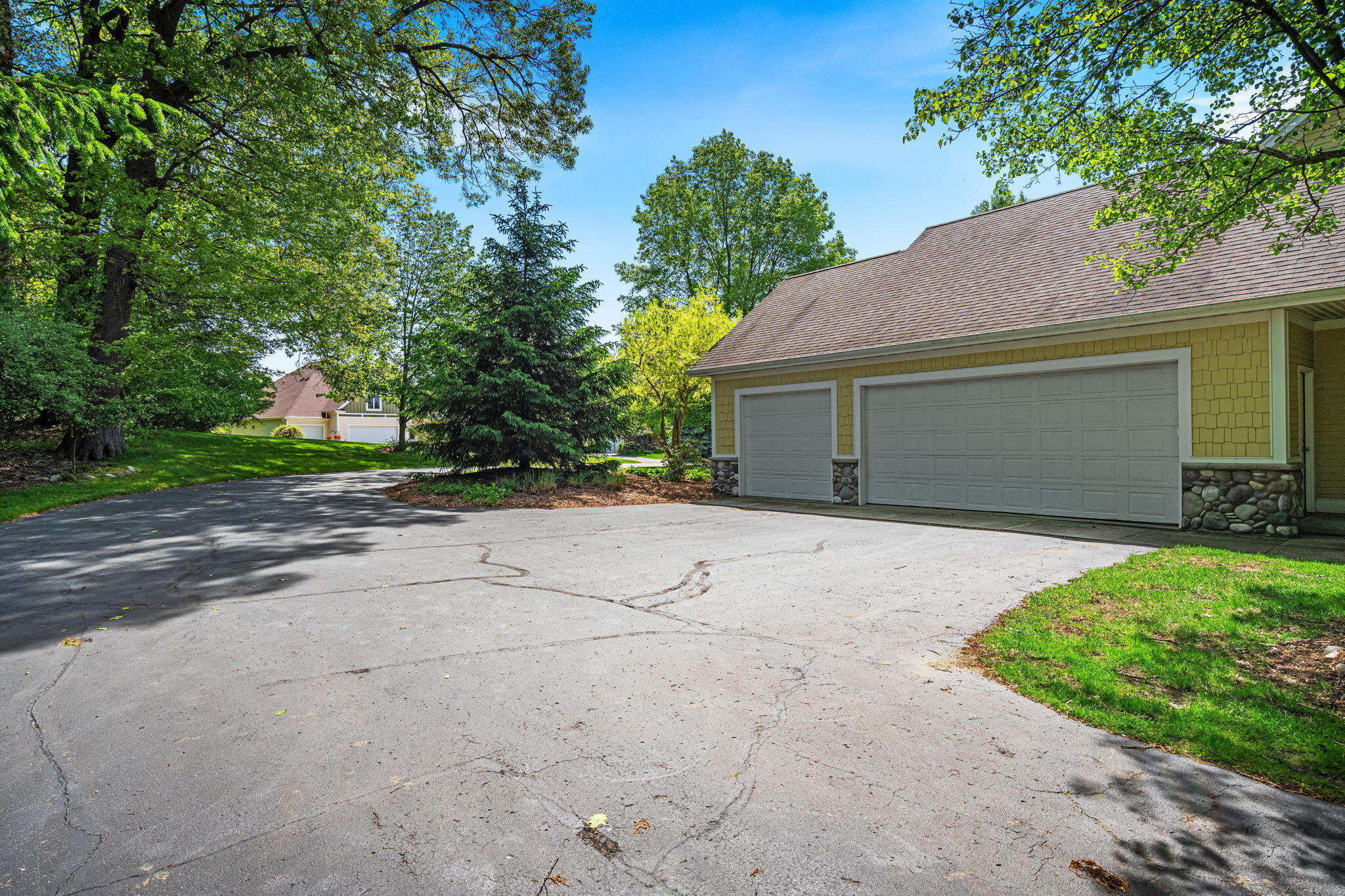 2405 Orchid Court SE Ada MI 49301