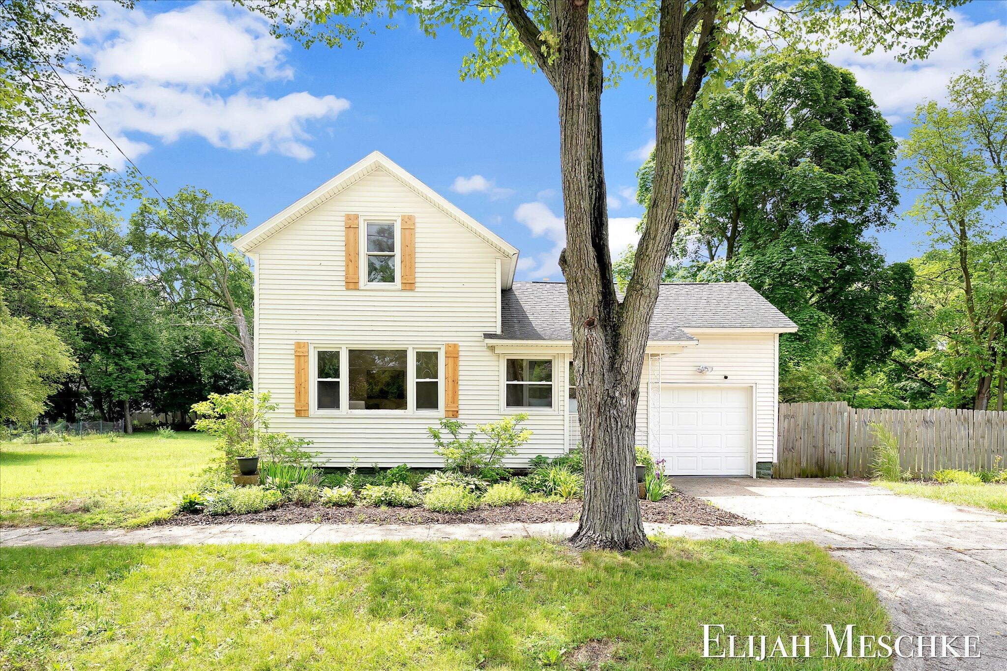 313 Washington Avenue Muskegon MI 49441