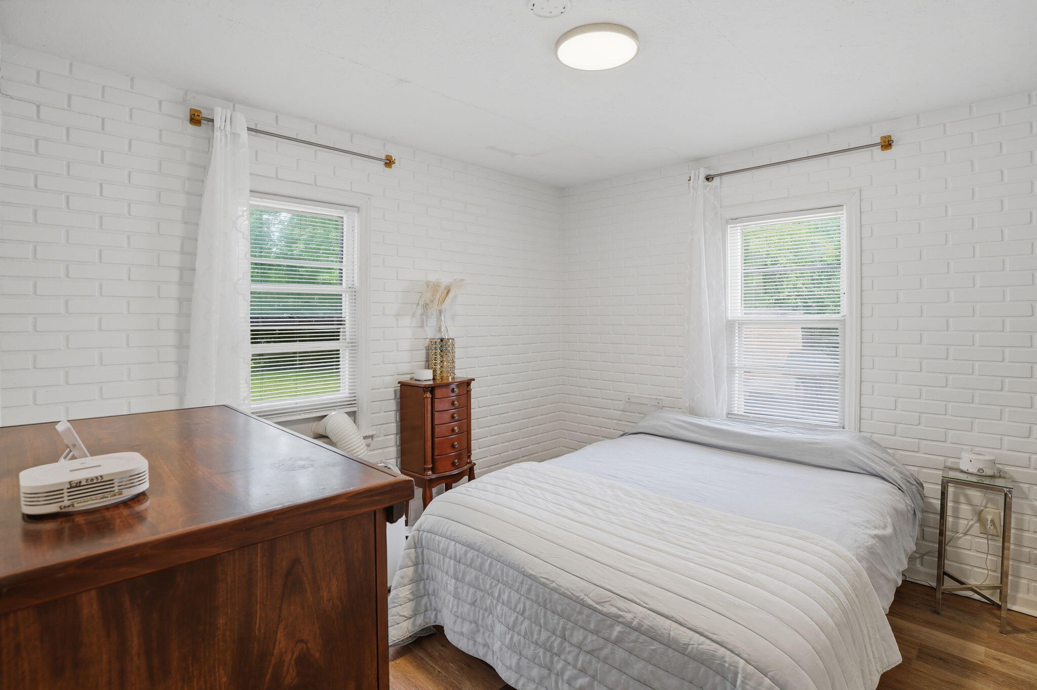 1237 Fuller Avenue NE Grand Rapids MI 49505